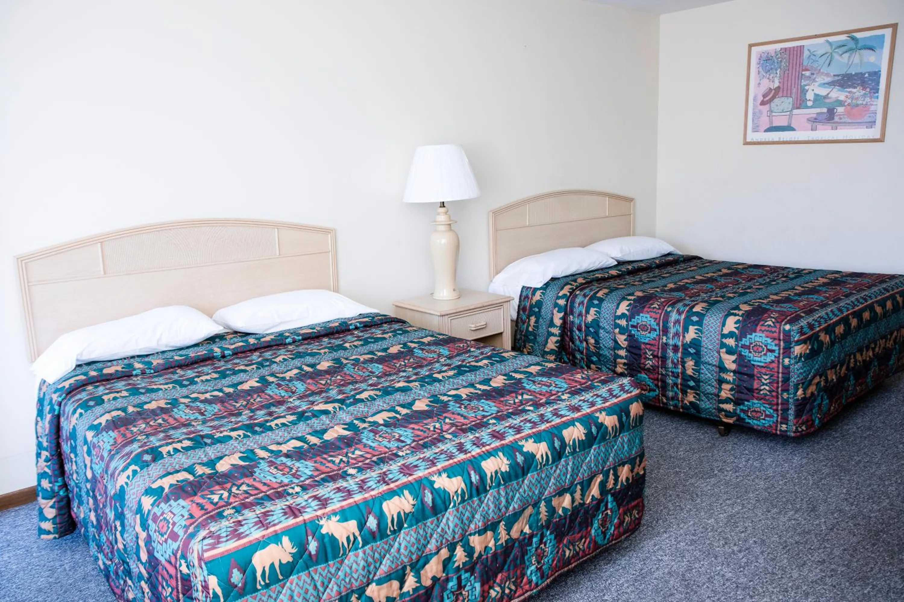 Standard Queen Room with Two Queen Beds in Starlite Motel