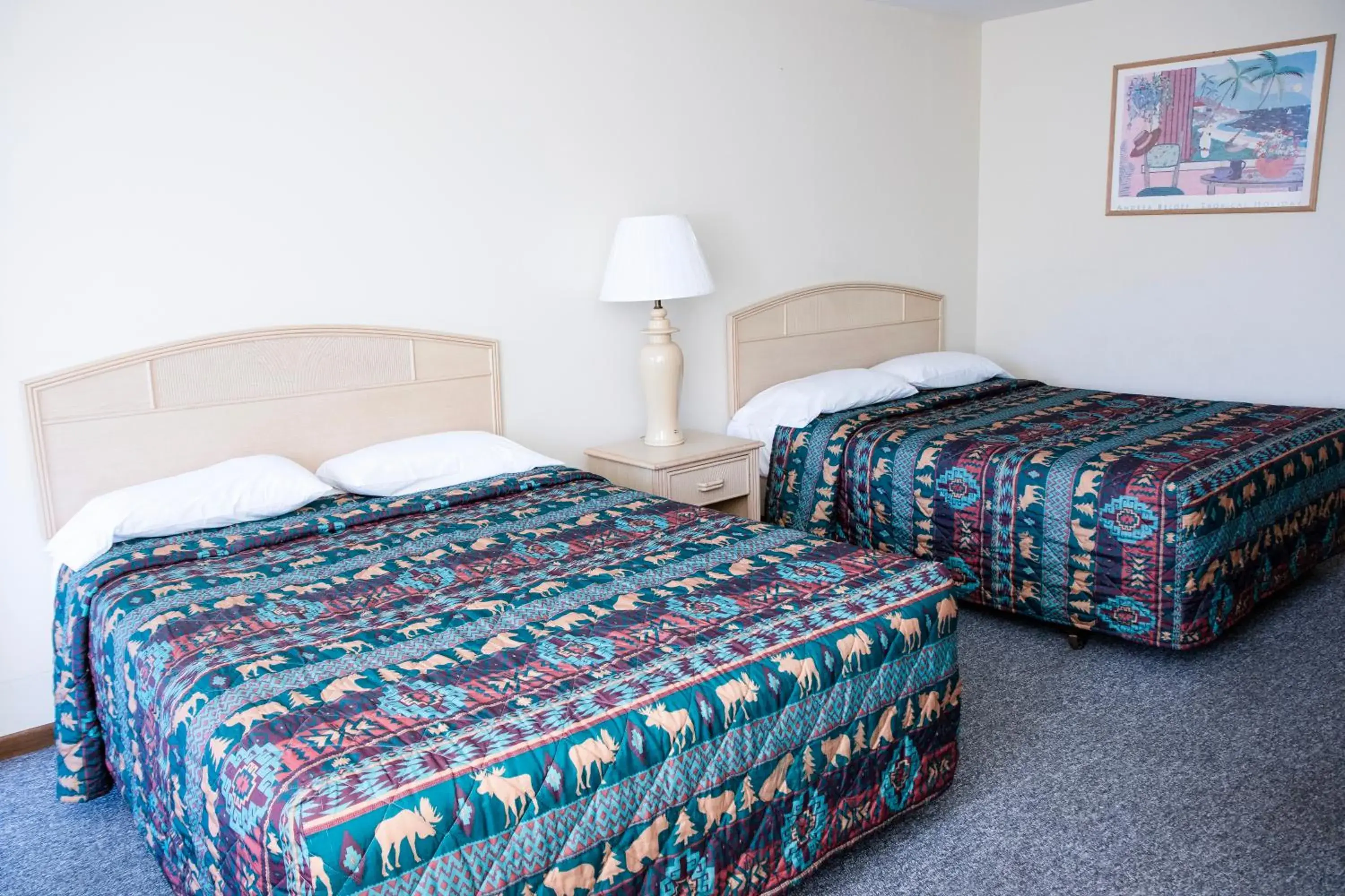 Standard Queen Room with Two Queen Beds in Starlite Motel Standard Queen Room with Two Queen Beds in Starlite Motel