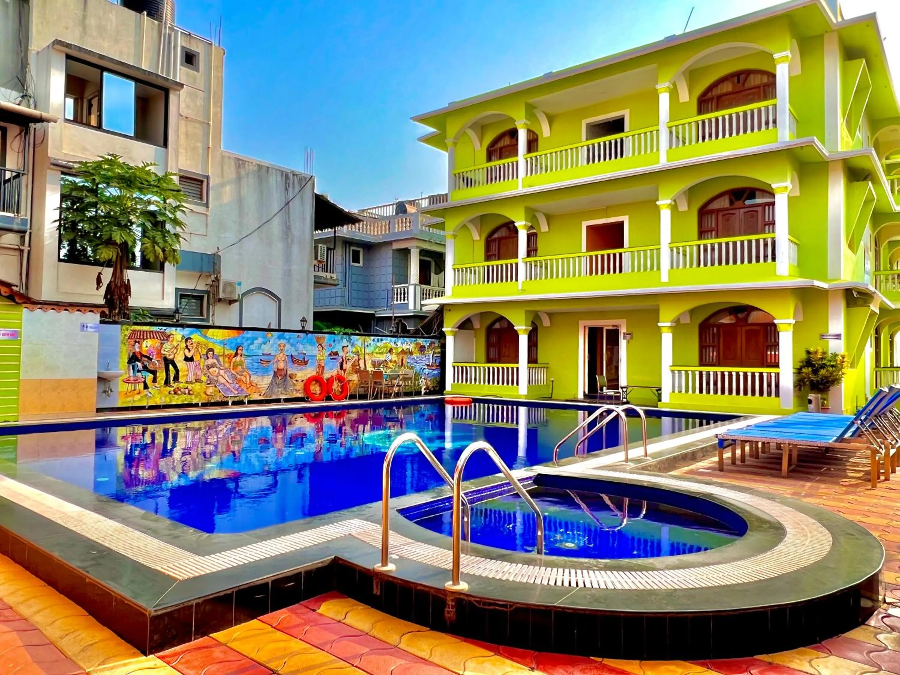 Property building in Larios Beach Holidays