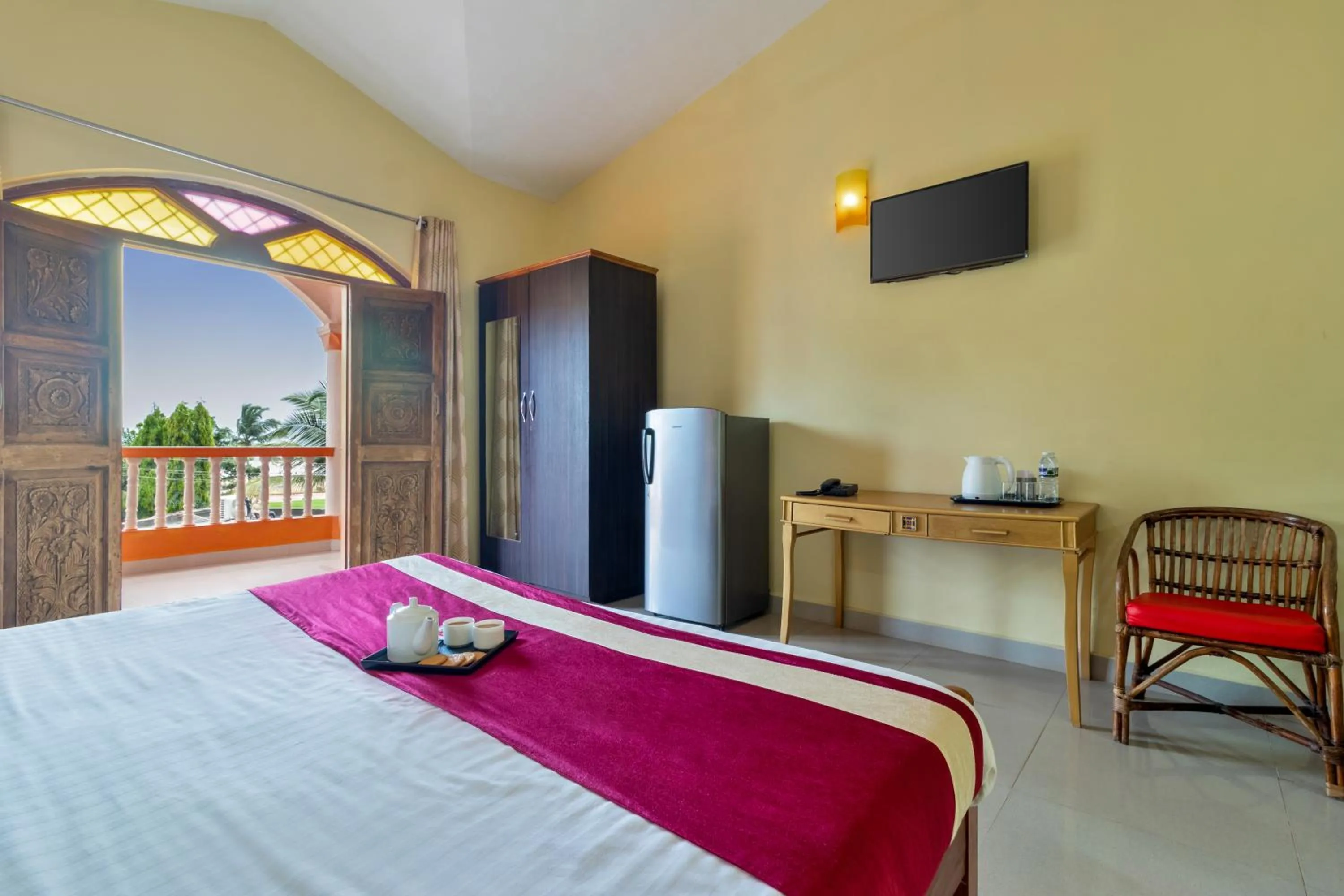TV and multimedia, Bed in Larios Beach Holidays