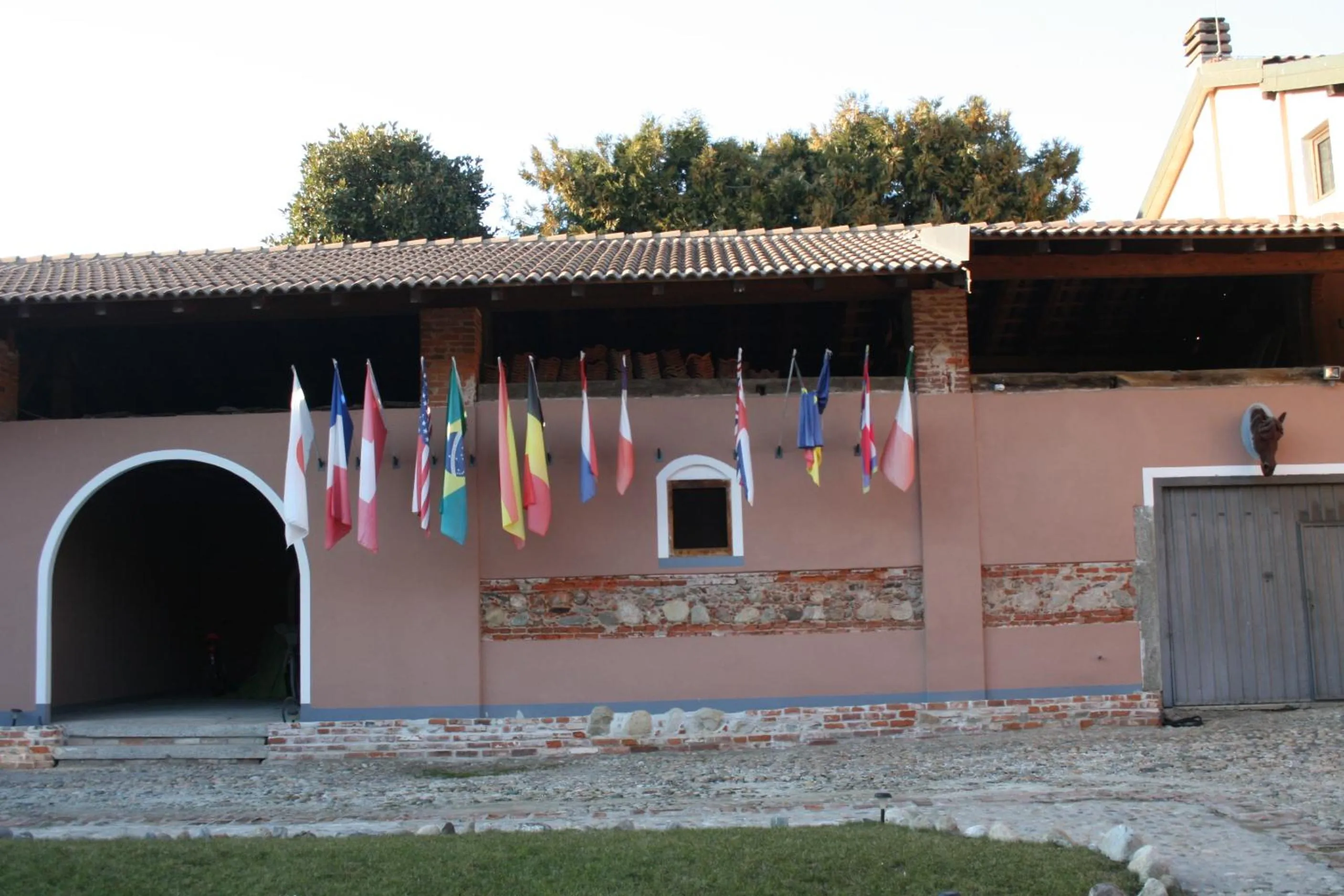 Inner courtyard view in Appartamenti Old Farm