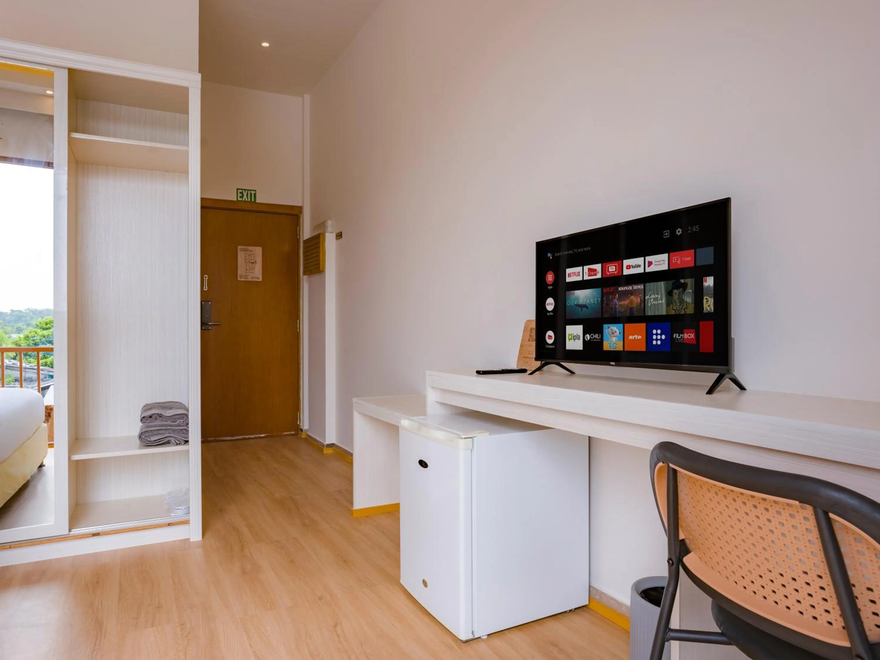 TV and multimedia in Thundi by Biosphere