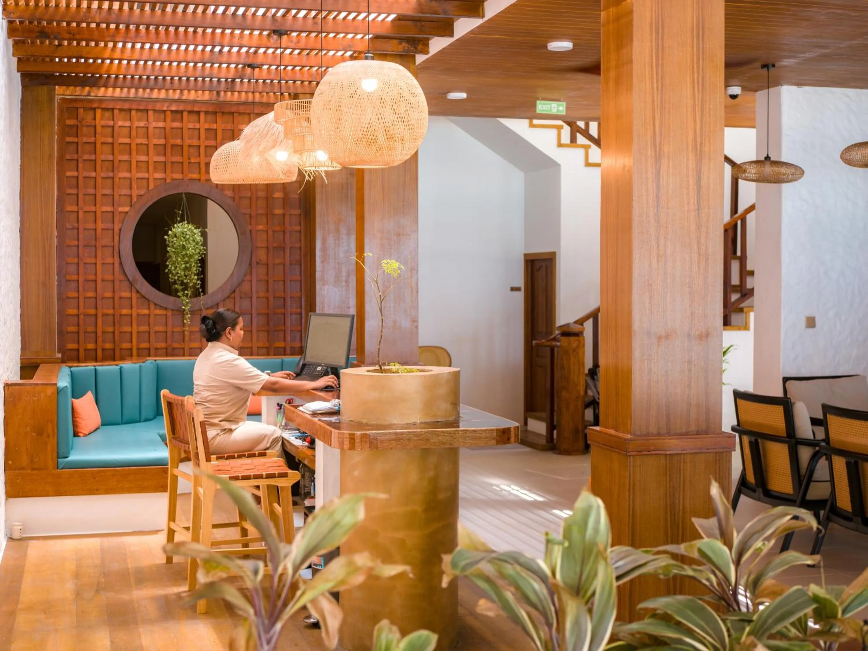 Lobby or reception in Thundi by Biosphere