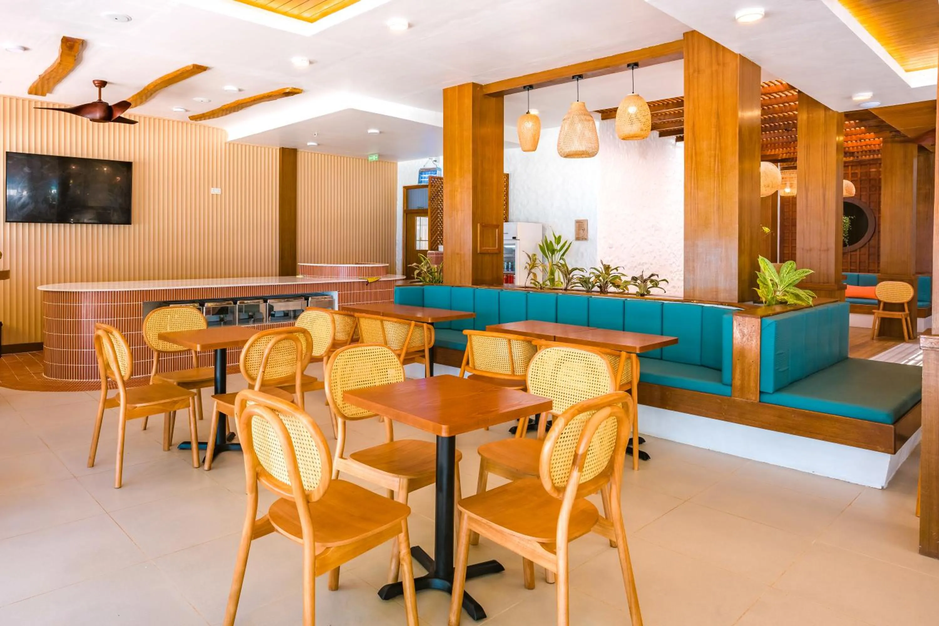 Restaurant/places to eat in Thundi by Biosphere