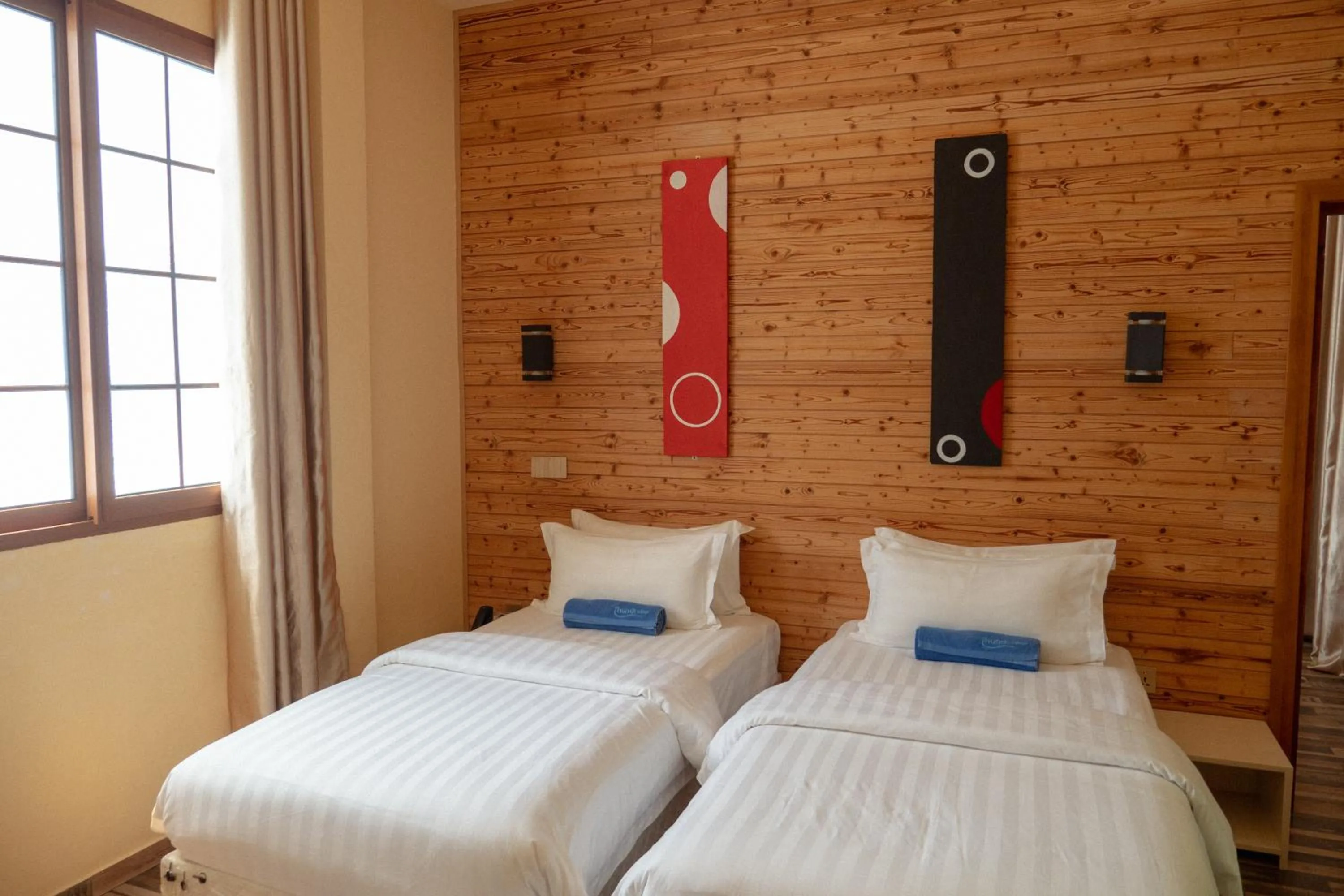 Bed in Thundi Village & Spa