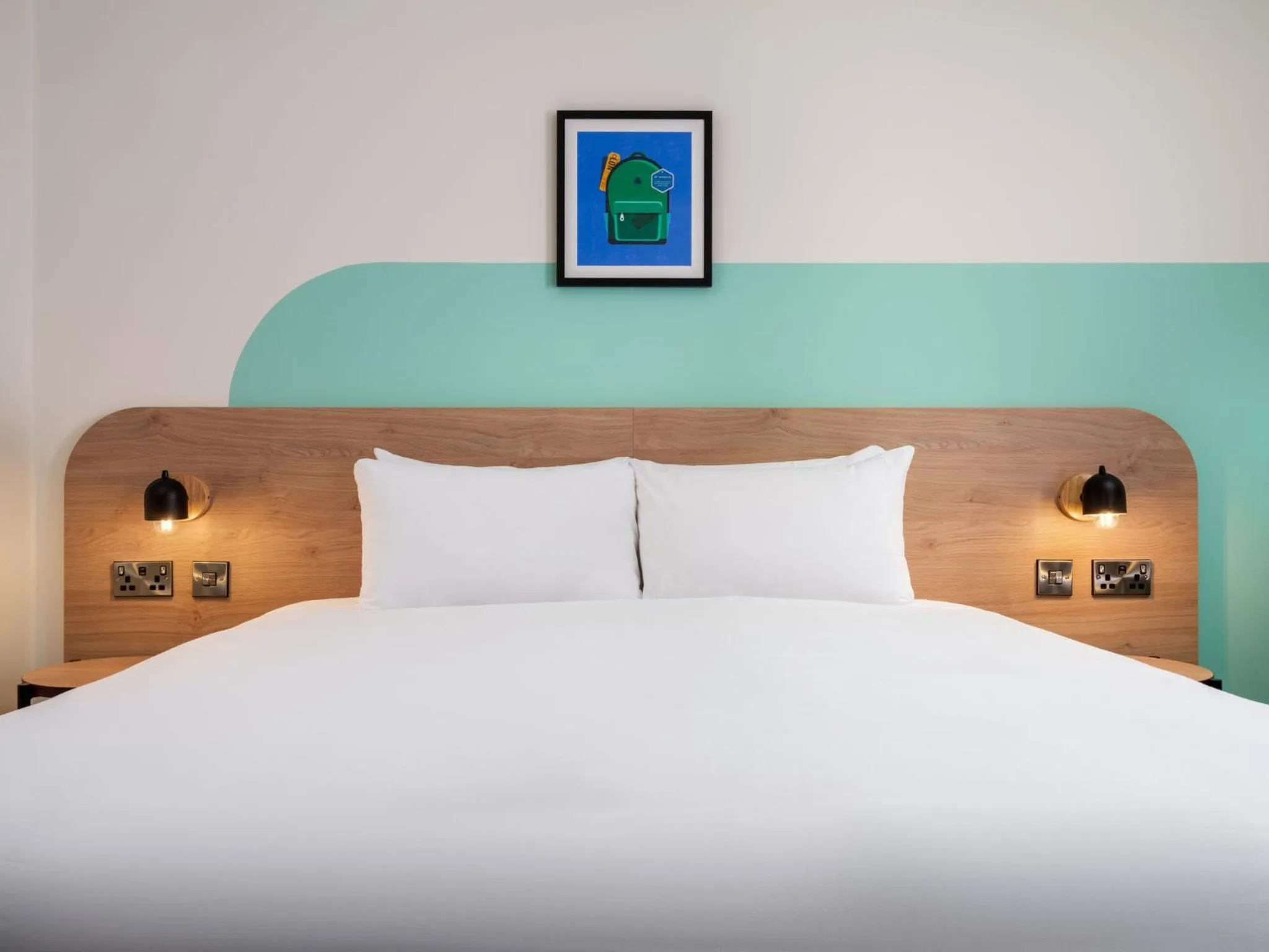 Standard Room in Garner Hotel Chesterfield North by IHG