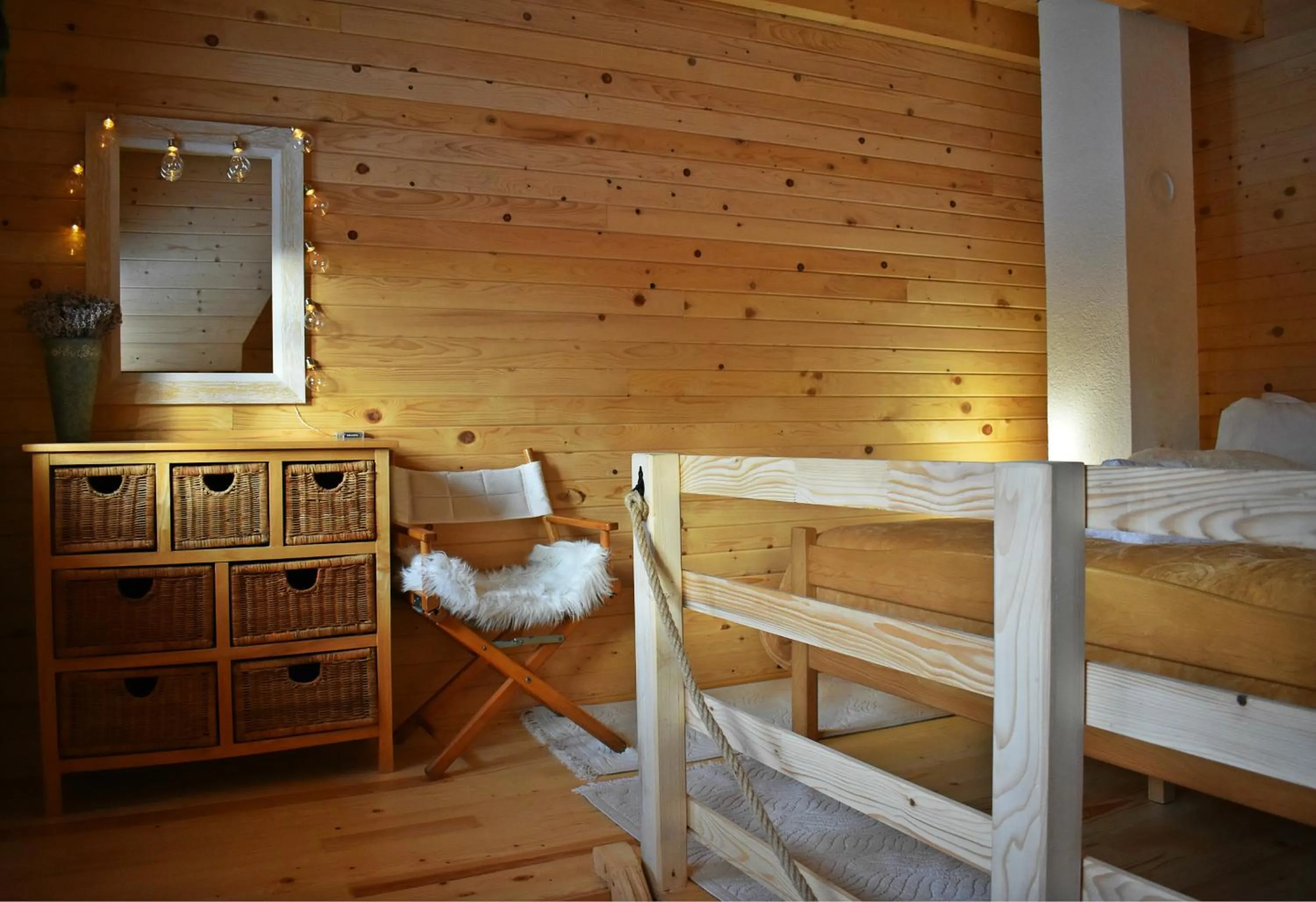 Bed in Mountain Lodge Mont Peace