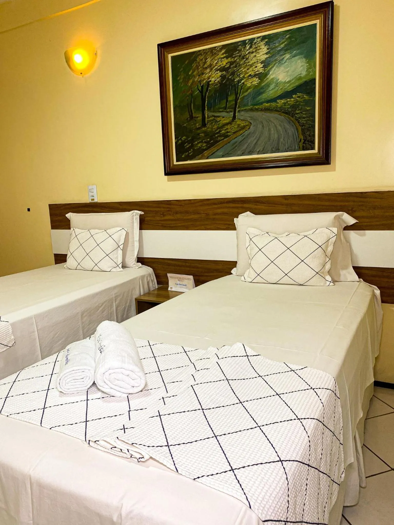 Bedroom, Bed in Hotel Monólitos