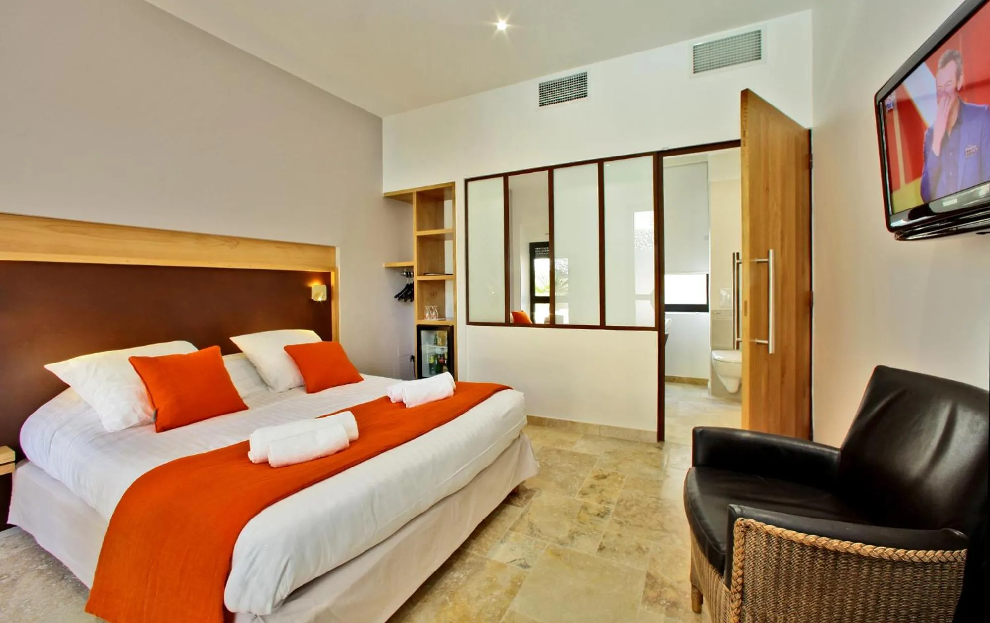 Bedroom, Bed in Hotel de Compostelle