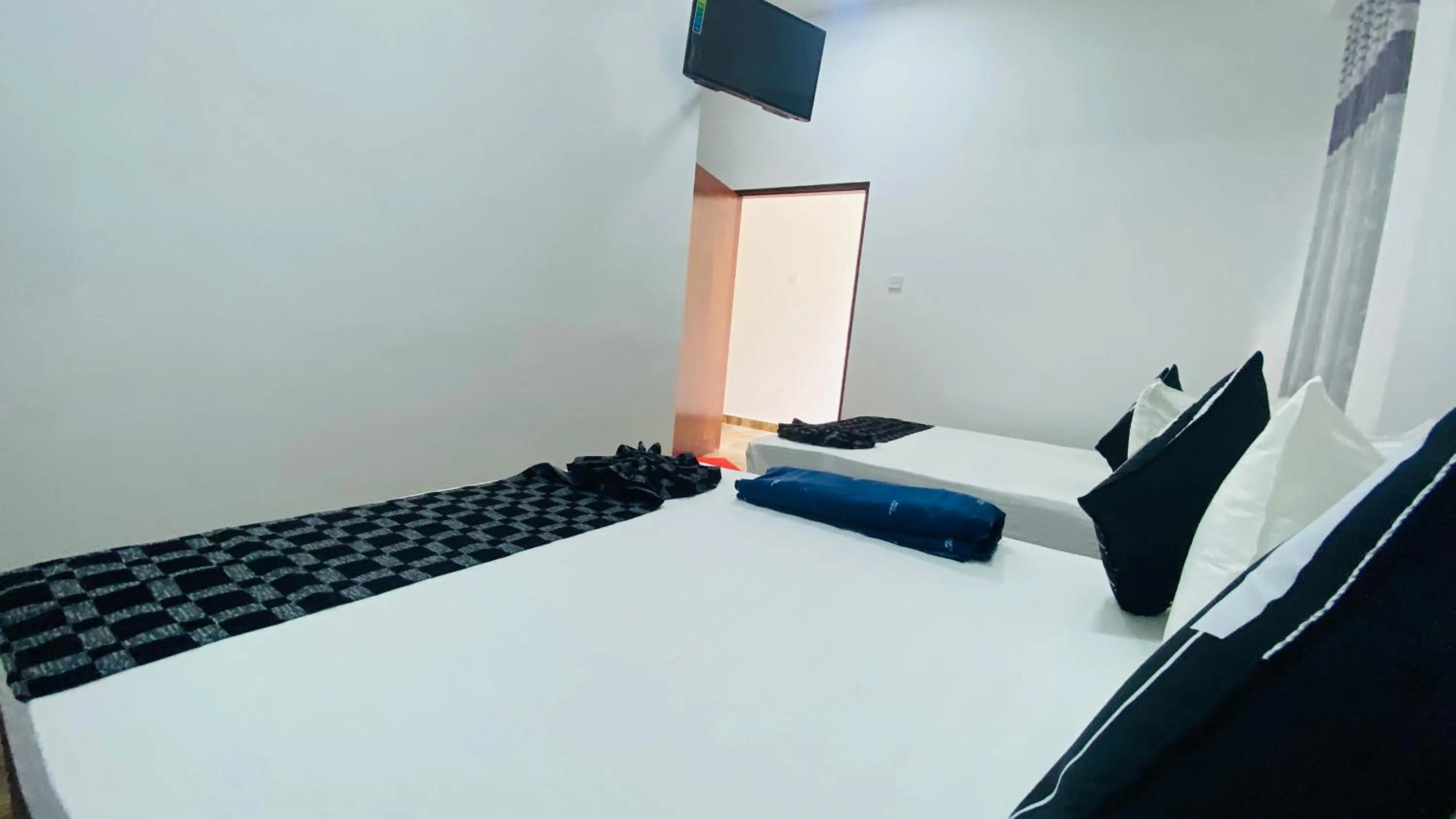 Bed in Aloft Grand Hotel Ella