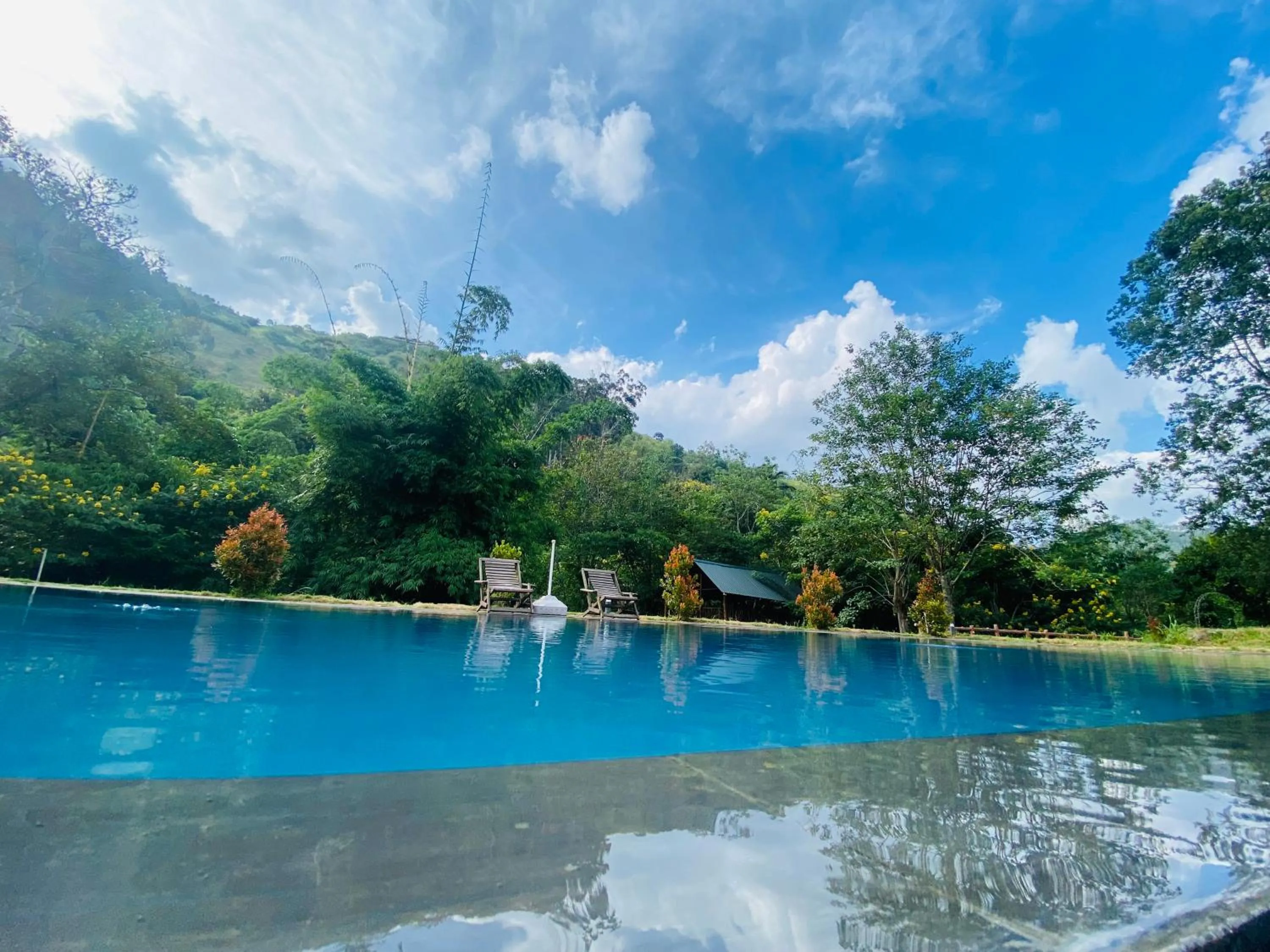 Swimming pool in Aloft Grand Hotel Ella