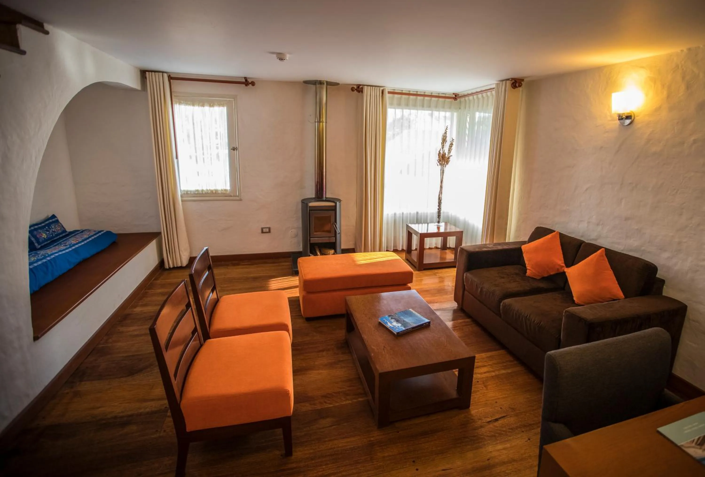 Living room, Bed in Aranwa Pueblito Encantado del Colca