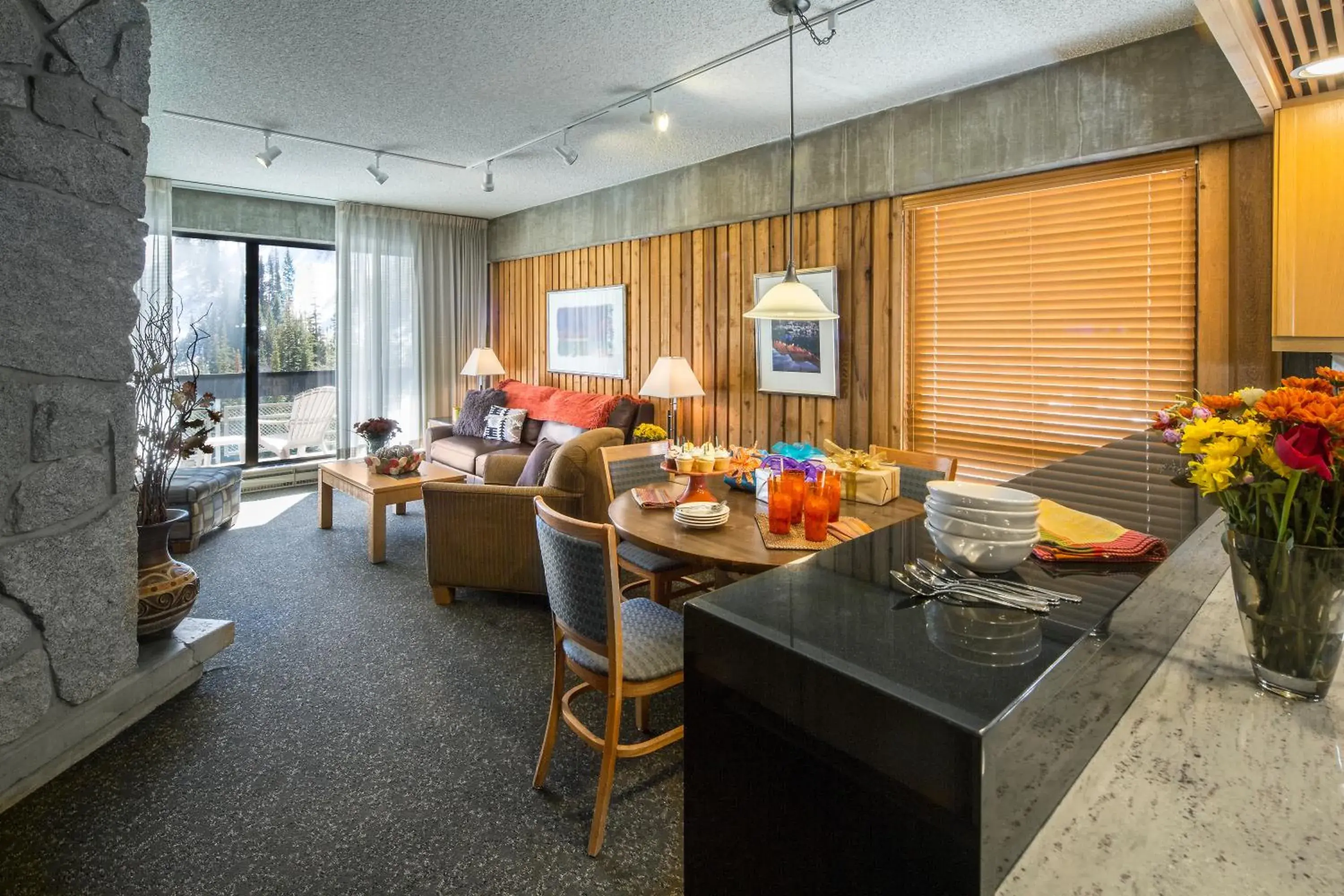 Studio (2 Adults) in The Lodge at Snowbird Studio (2 Adults) in The Lodge at Snowbird