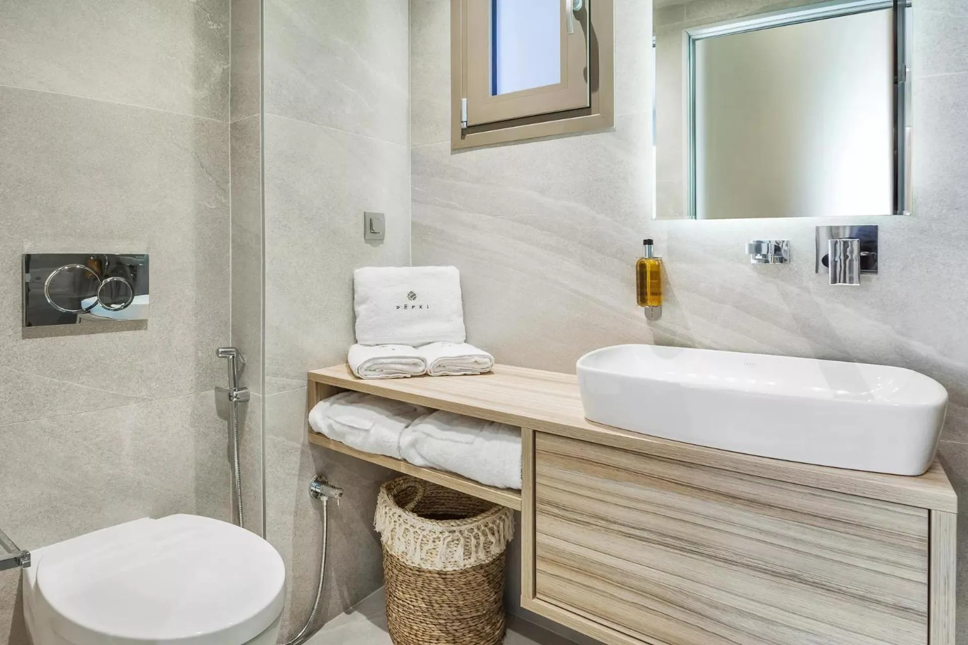 Bathroom in Pefki Deluxe Residences