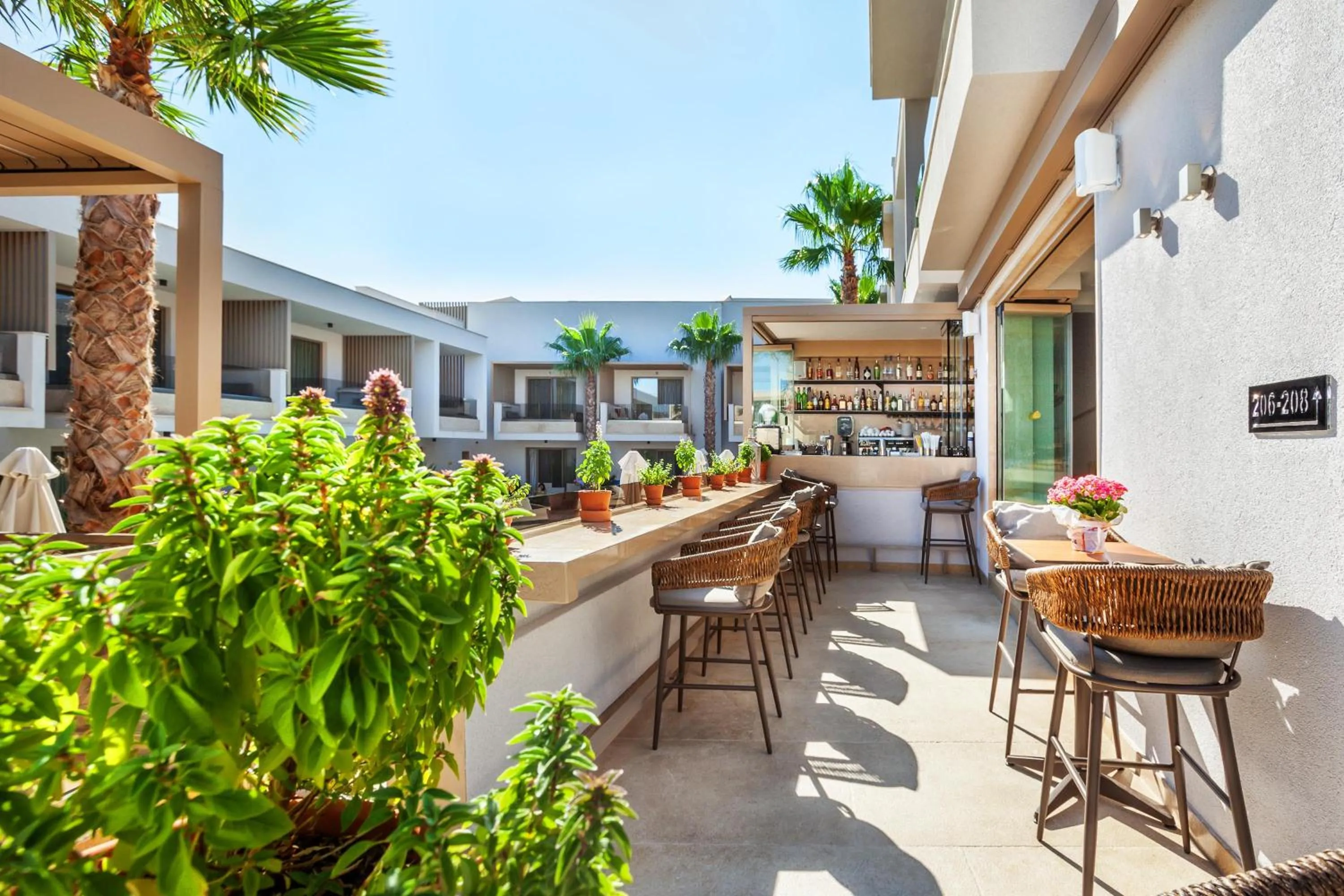 Lounge or bar in Pefki Deluxe Residences