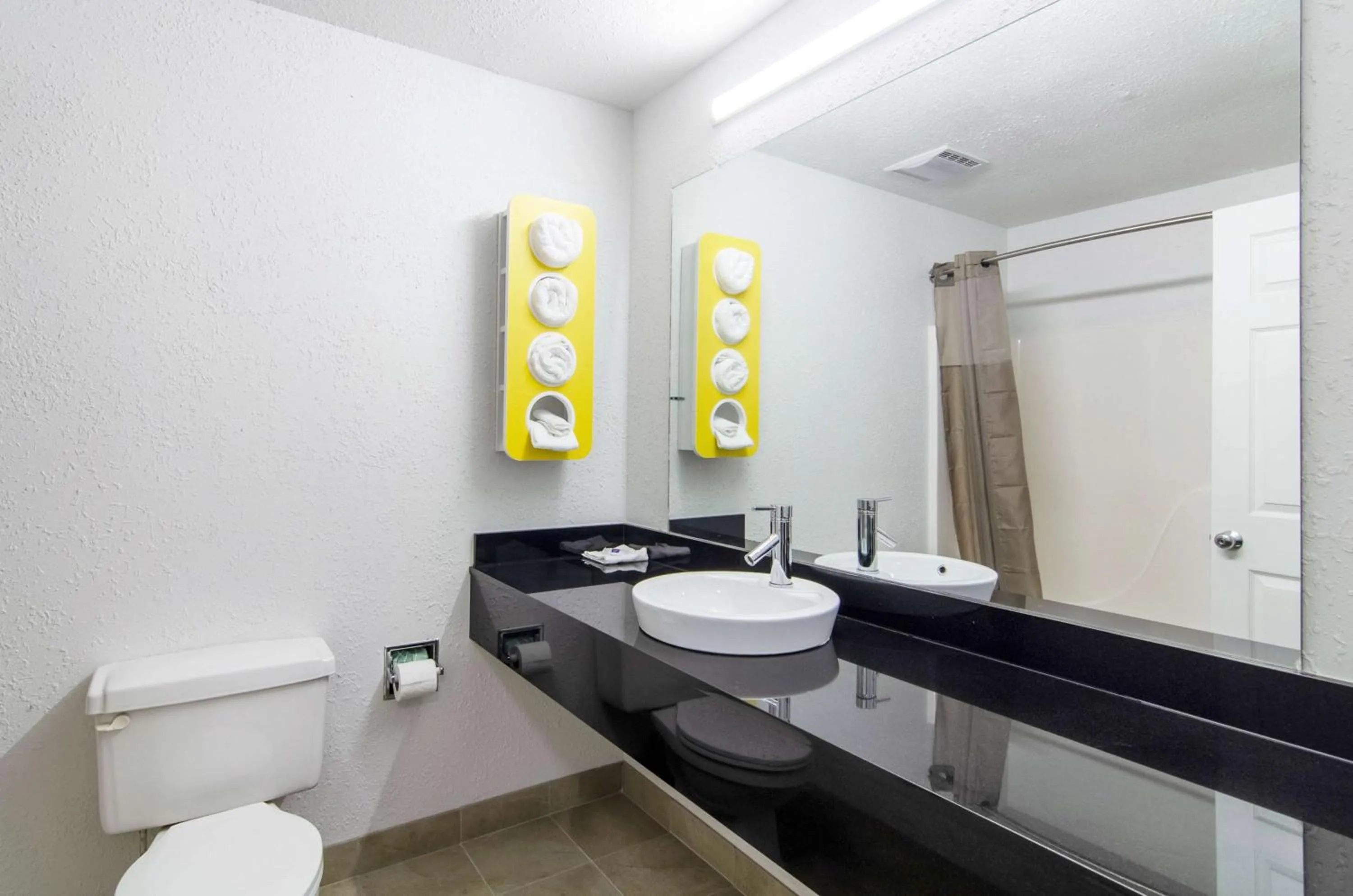 Toilet in Motel 6 Moss Point, MS