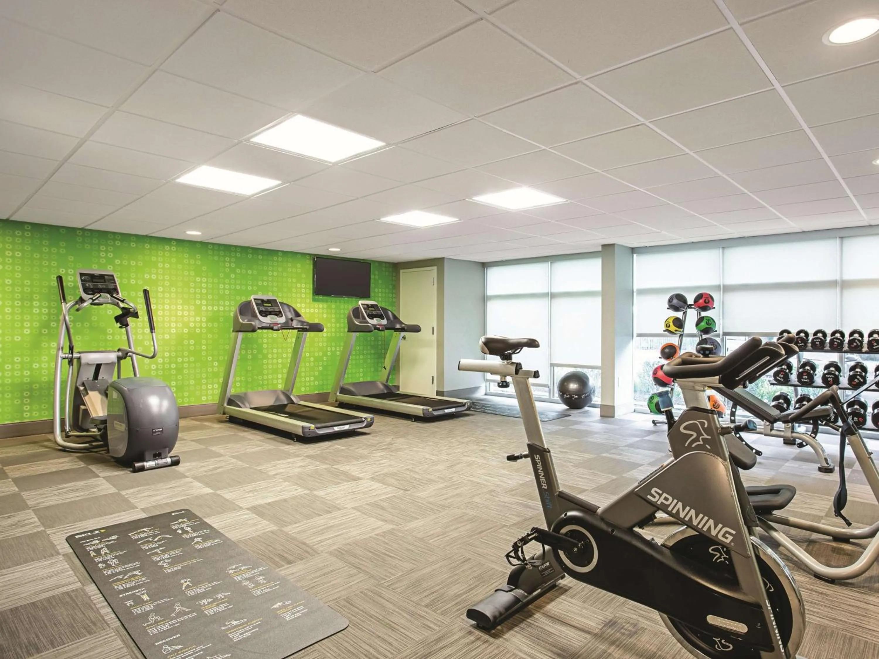 Fitness centre/facilities in La Quinta by Wyndham Baltimore N / White Marsh