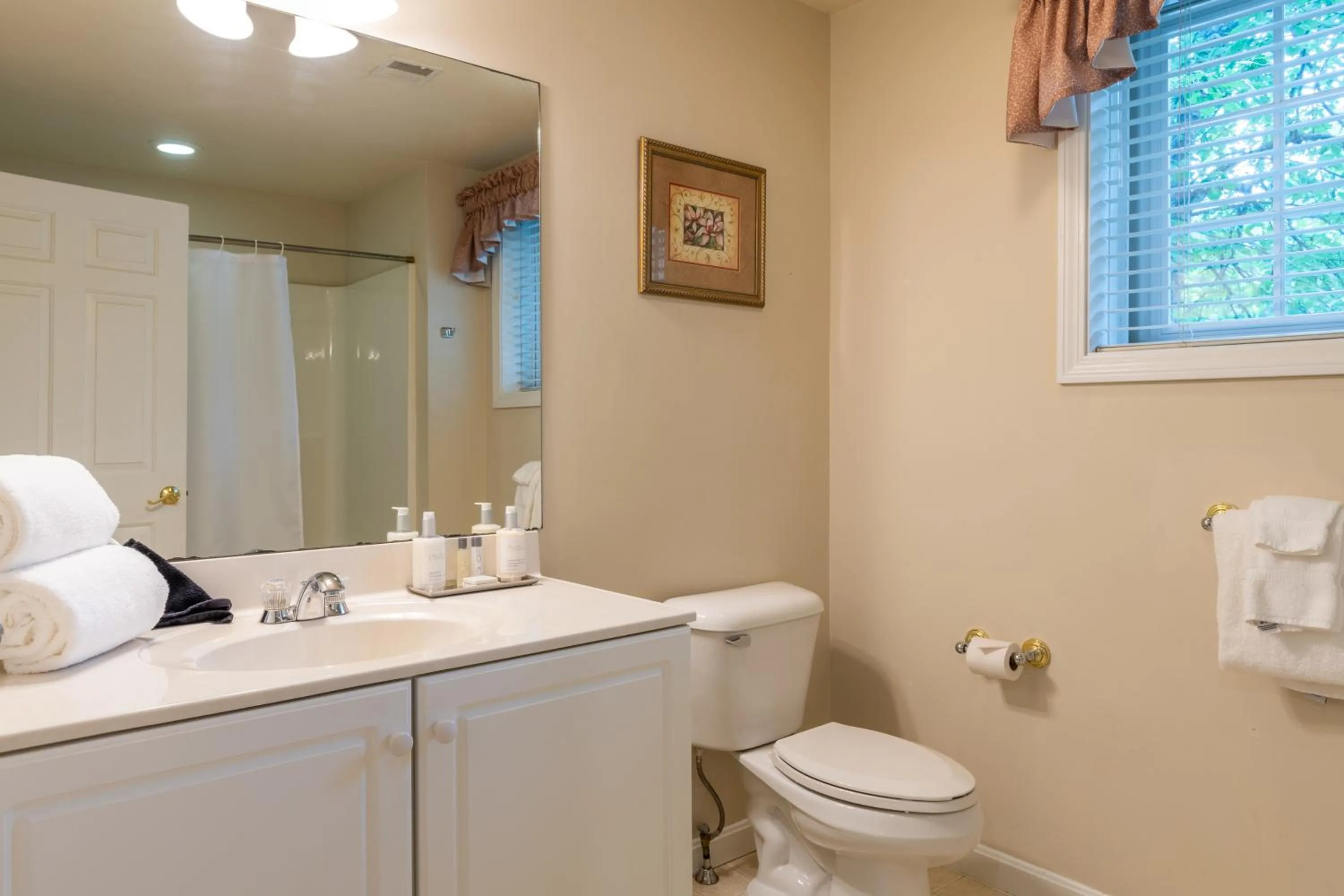 Toilet in The Bethel Resort & Suites