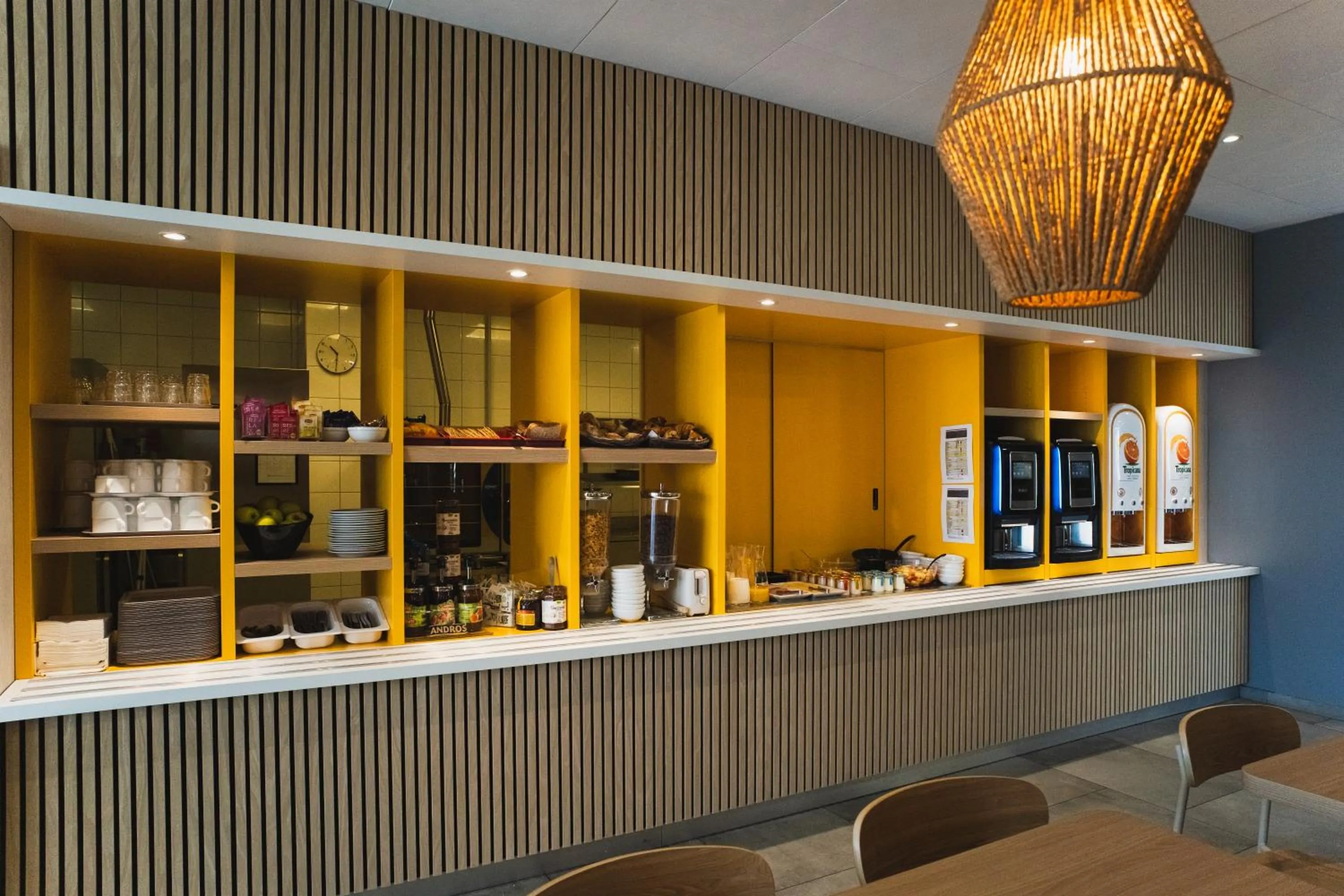 Breakfast in Kyriad ECO - Clermont Ferrand Estaing