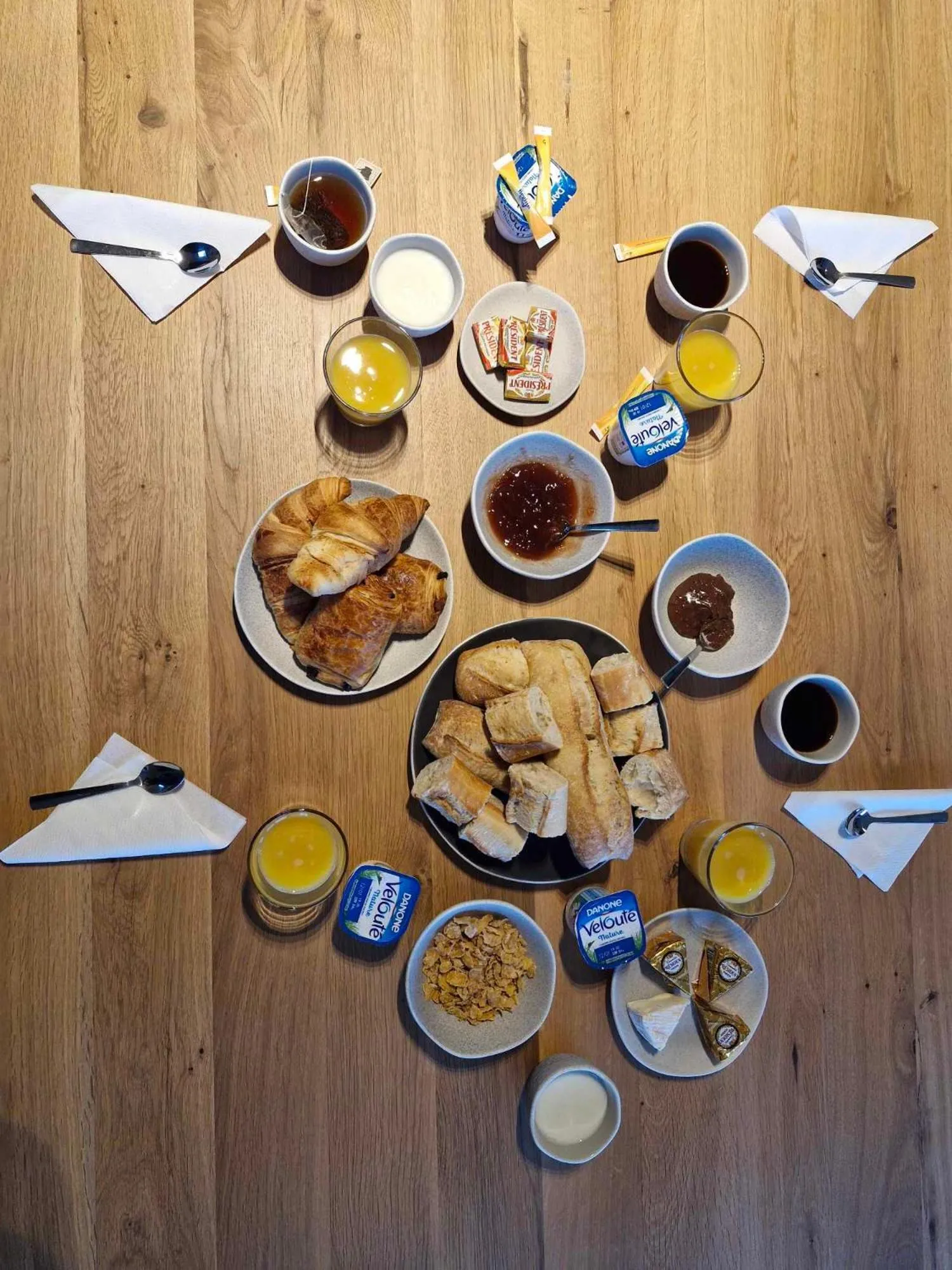 Breakfast in Evancy La Marina Boulogne-sur-Mer