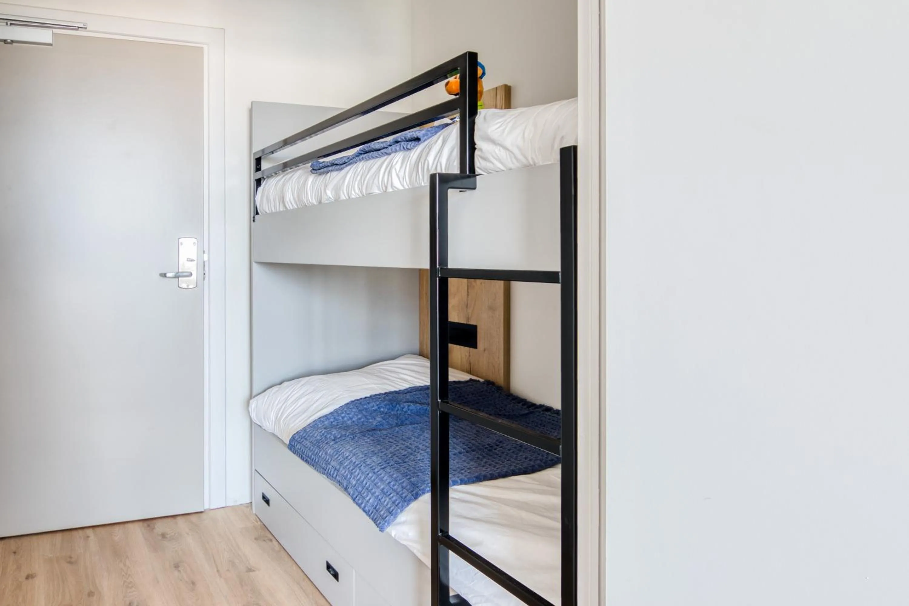 bunk bed, Bed in Evancy La Marina Boulogne-sur-Mer