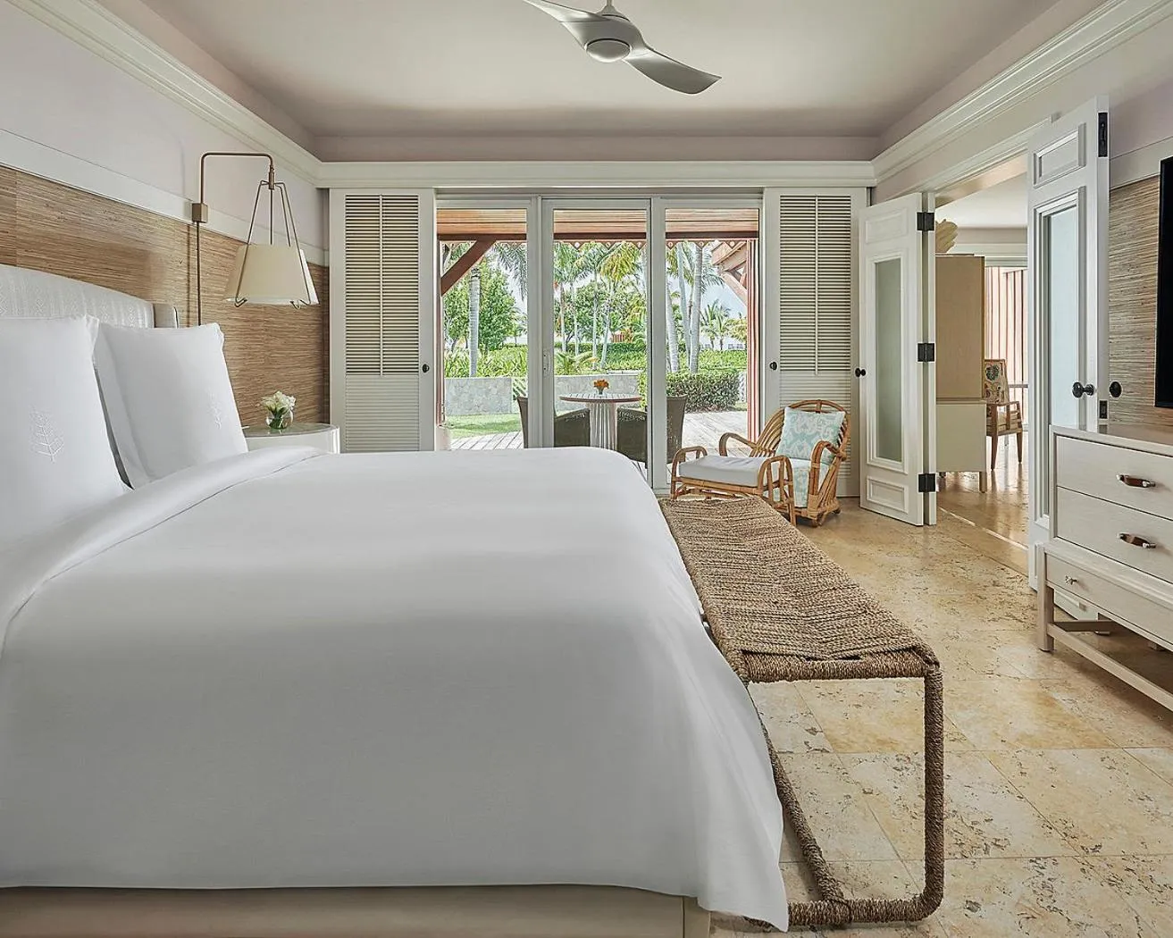 Bedroom, Bed in Four Seasons Resort Nevis