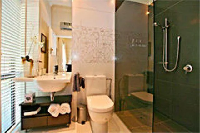 Toilet in Waiorau Homestead