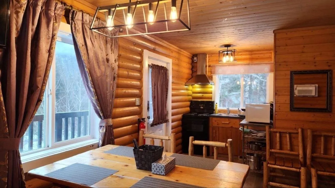 Mt. Revelstoke Alpine Chalets