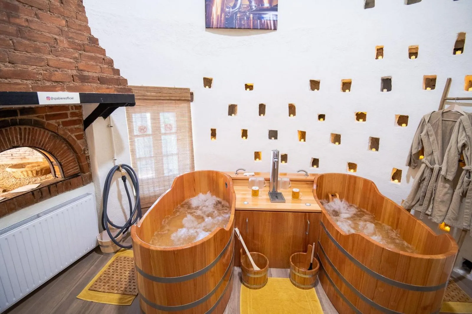 Spa and wellness centre/facilities in Chateau de Vaugrignon - Beer Spa