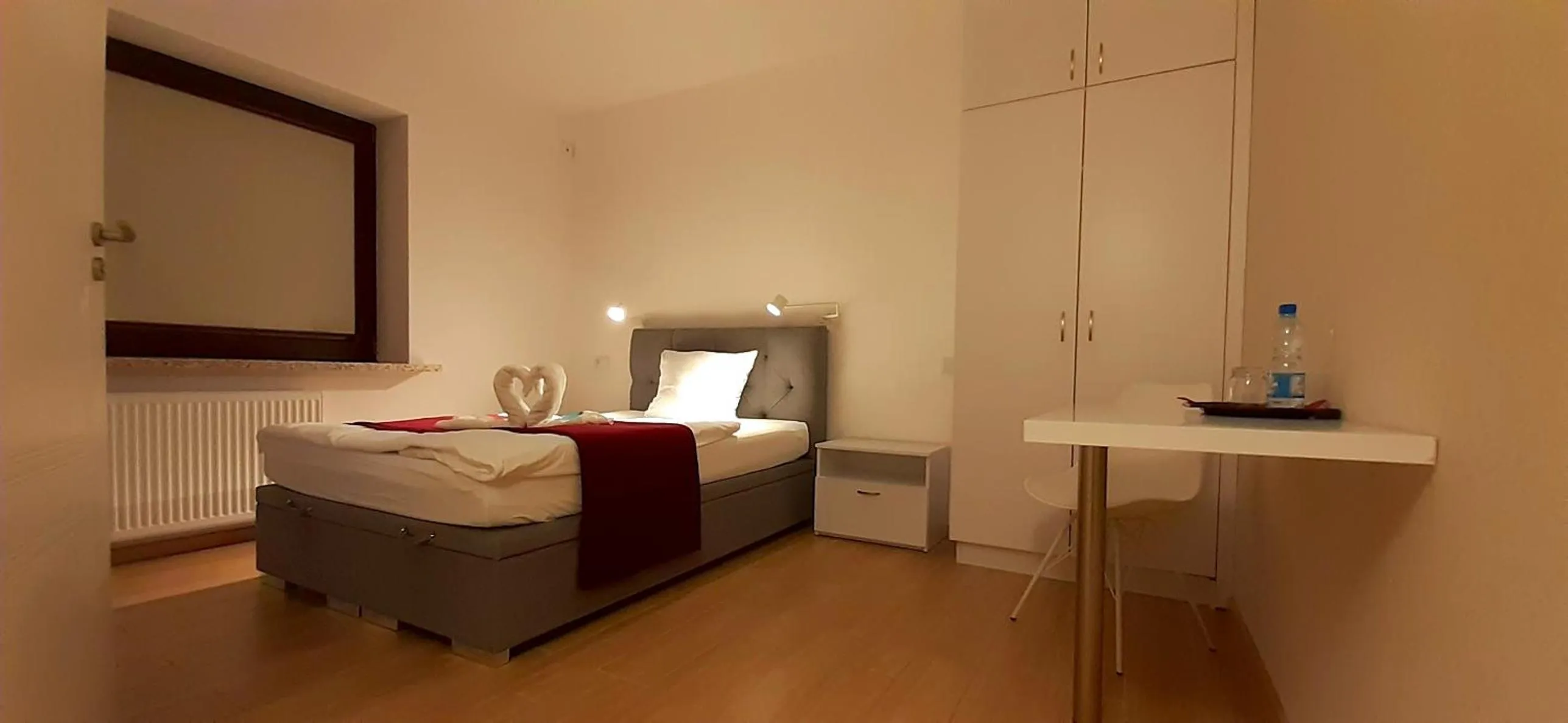 Photo of the whole room, Bed in WILLA BAJLAND