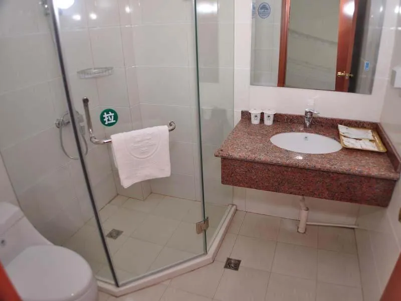 Bathroom in Greentree Inn Shanghai Chongming Bao Town Express Hotel