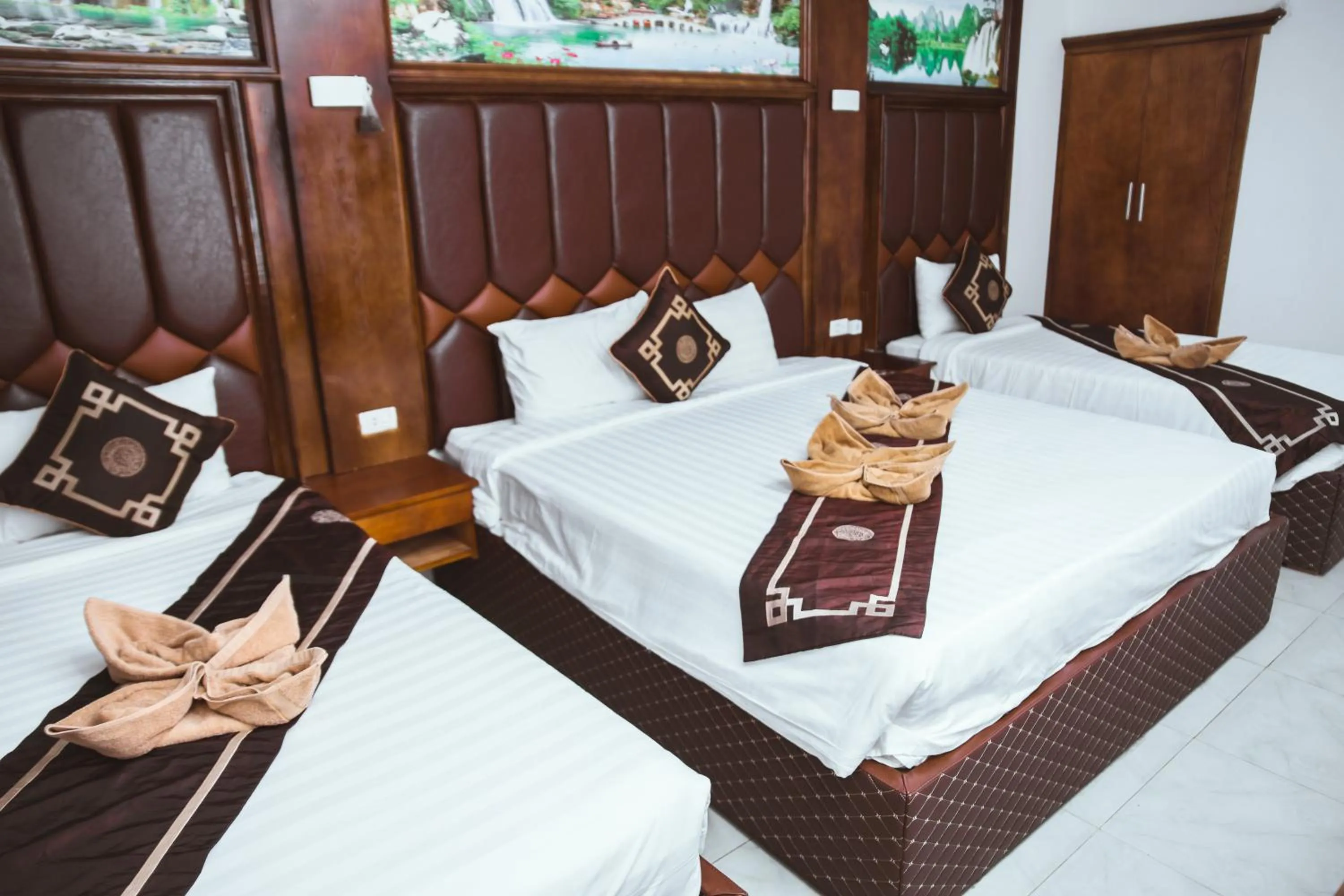 Bed in Vientiane Garden Villa Hotel