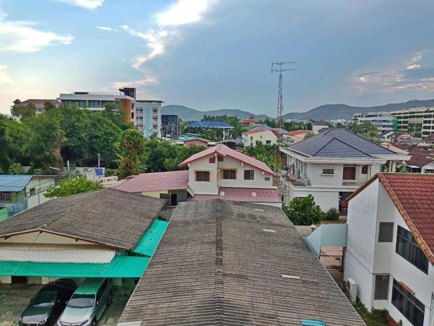 City view in Baan Kanta Hotel