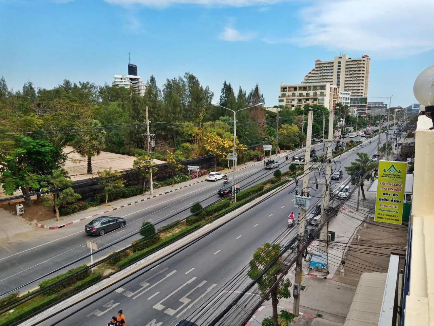 Street view, City View in Baan Kanta Hotel