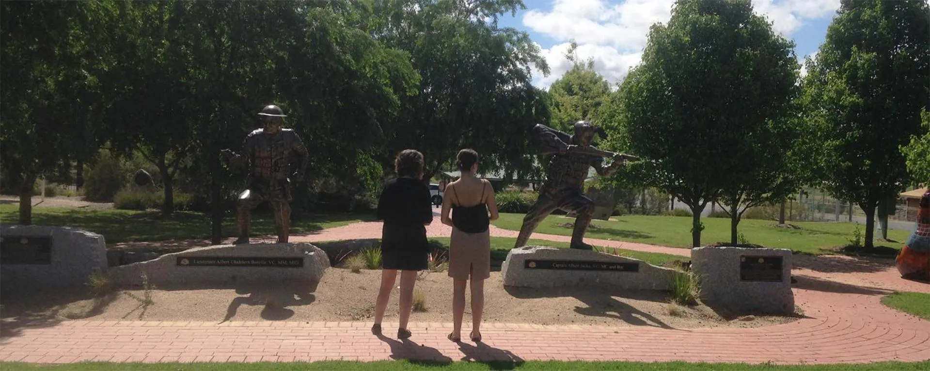 Evening entertainment in Wedderburn Goldseeker Motel
