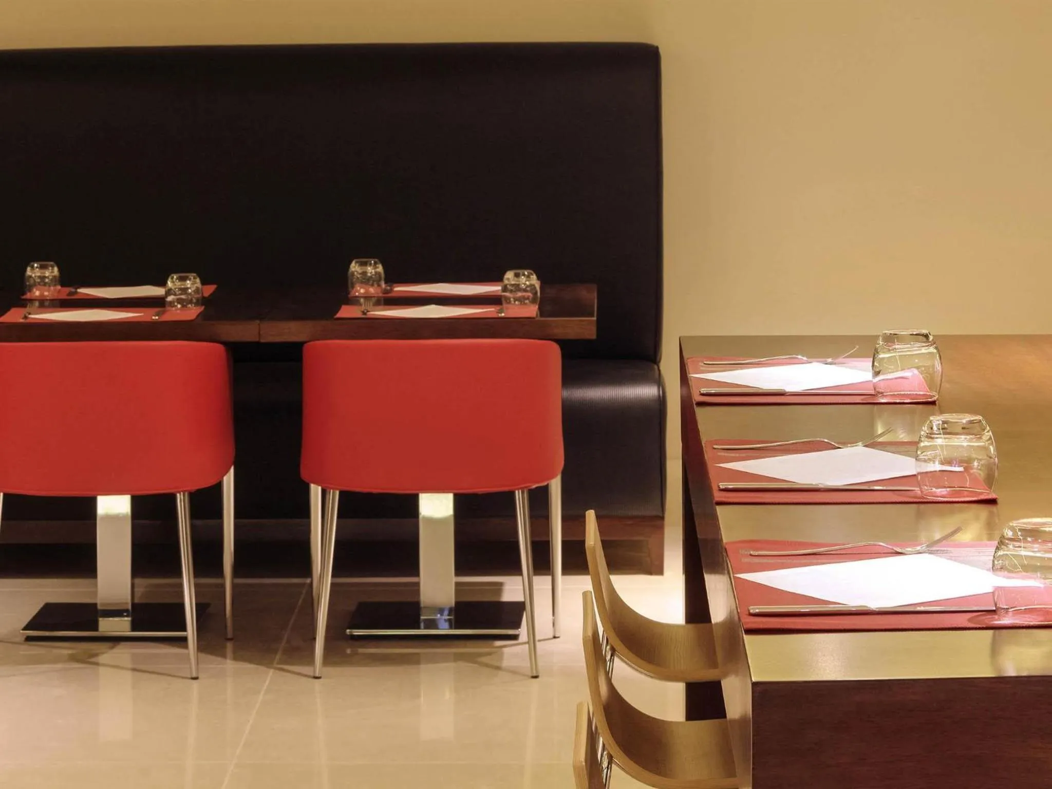 Restaurant/places to eat in Ibis Riyadh Olaya Street