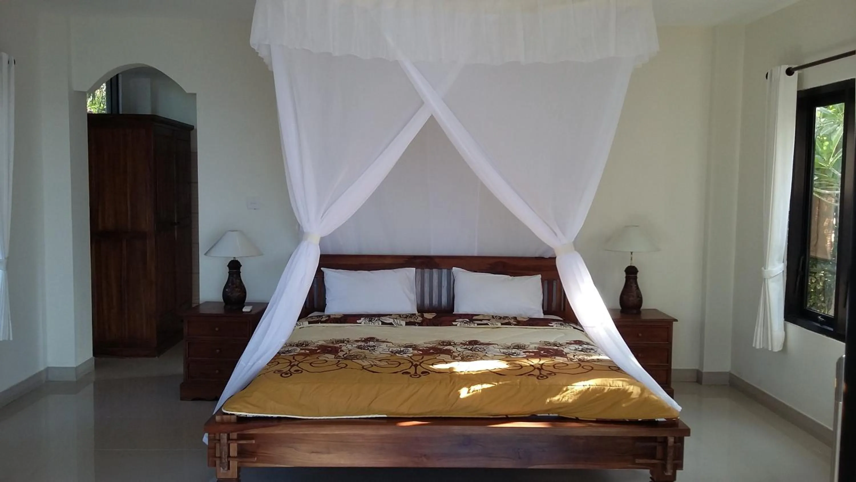 Bedroom, Bed in Three Brothers Bobby's Villas