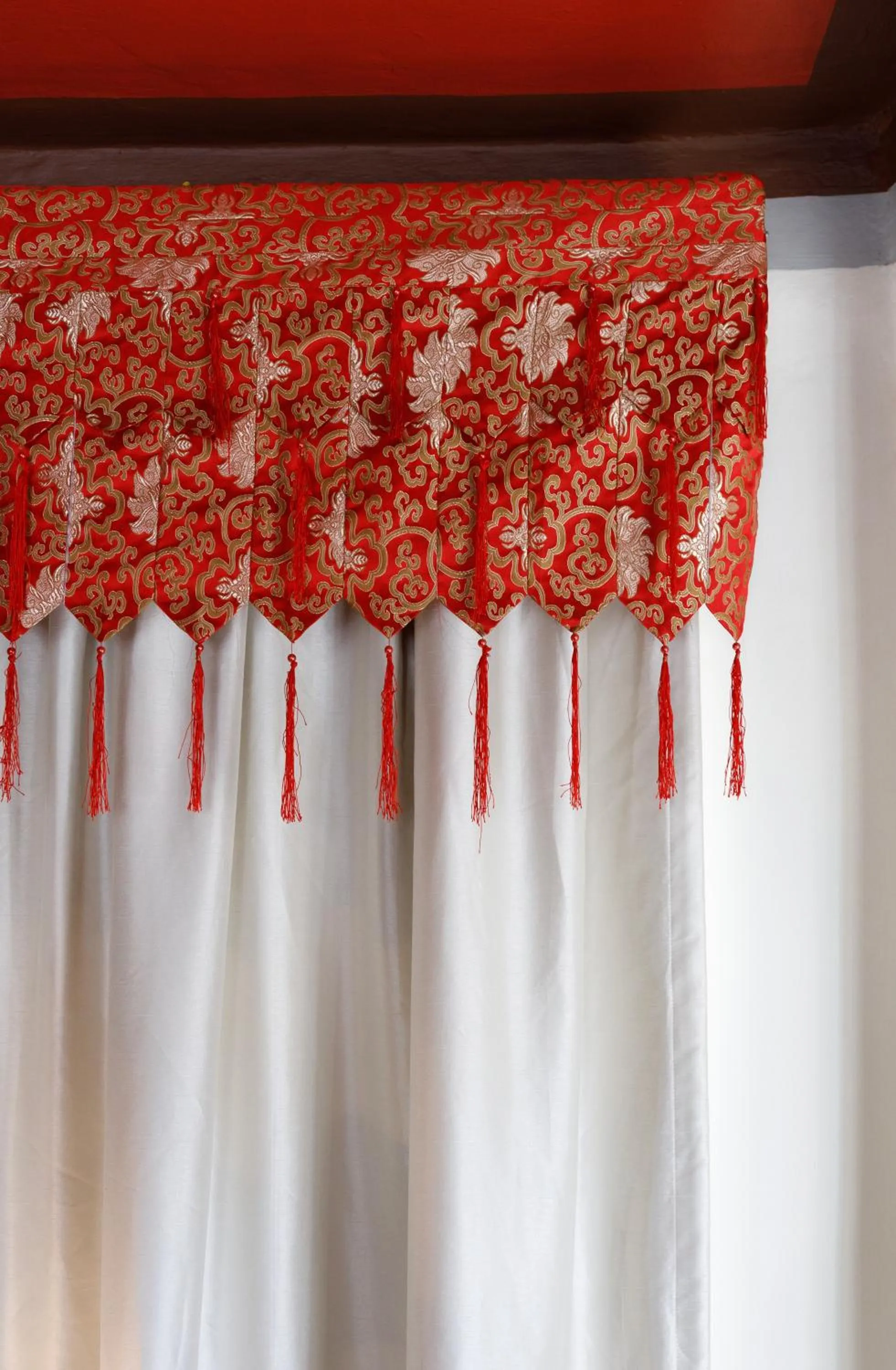 room service in Shambaling Boutique Hotel