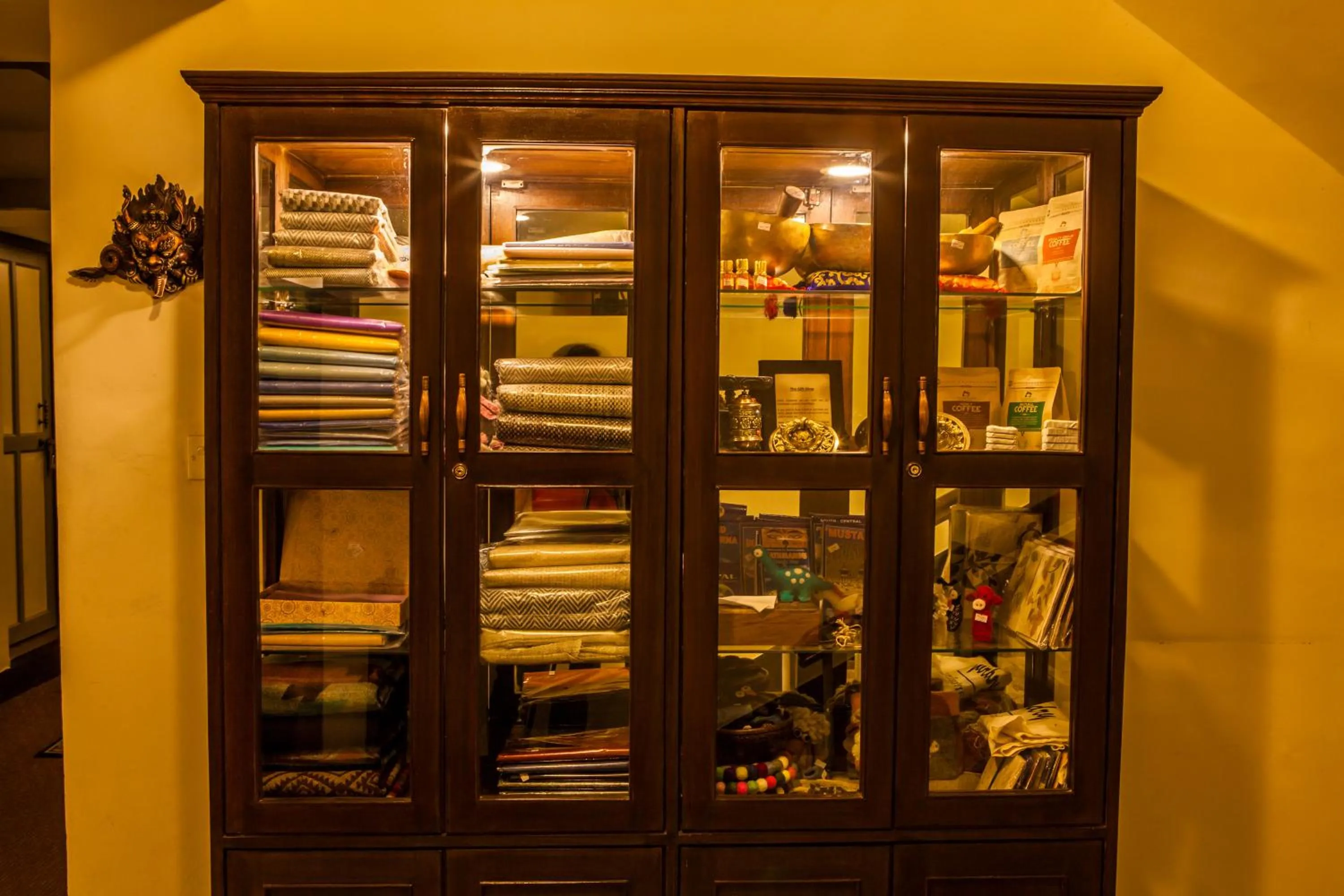 On-site shops in Shambaling Boutique Hotel