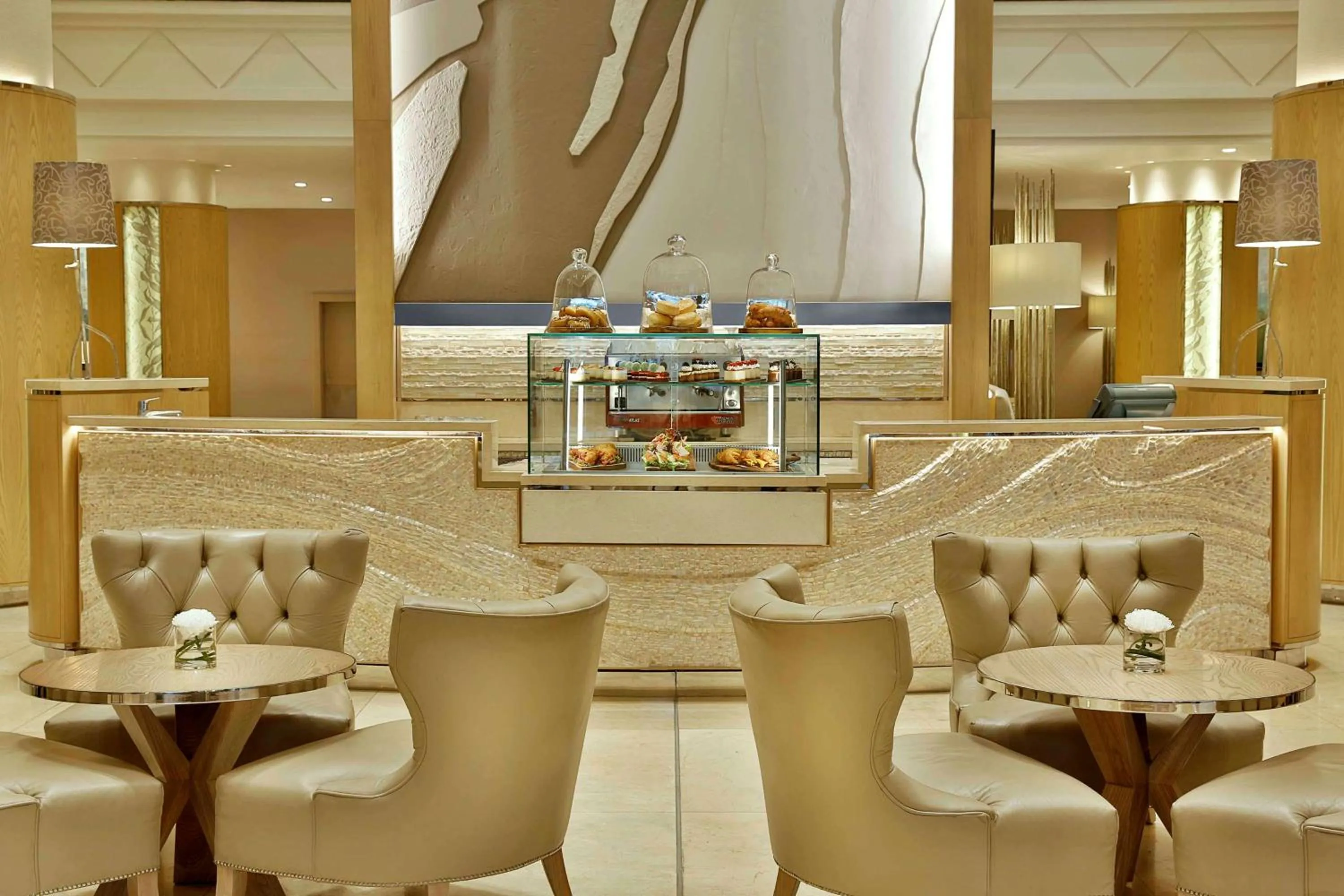 Restaurant/places to eat in Hilton Durban