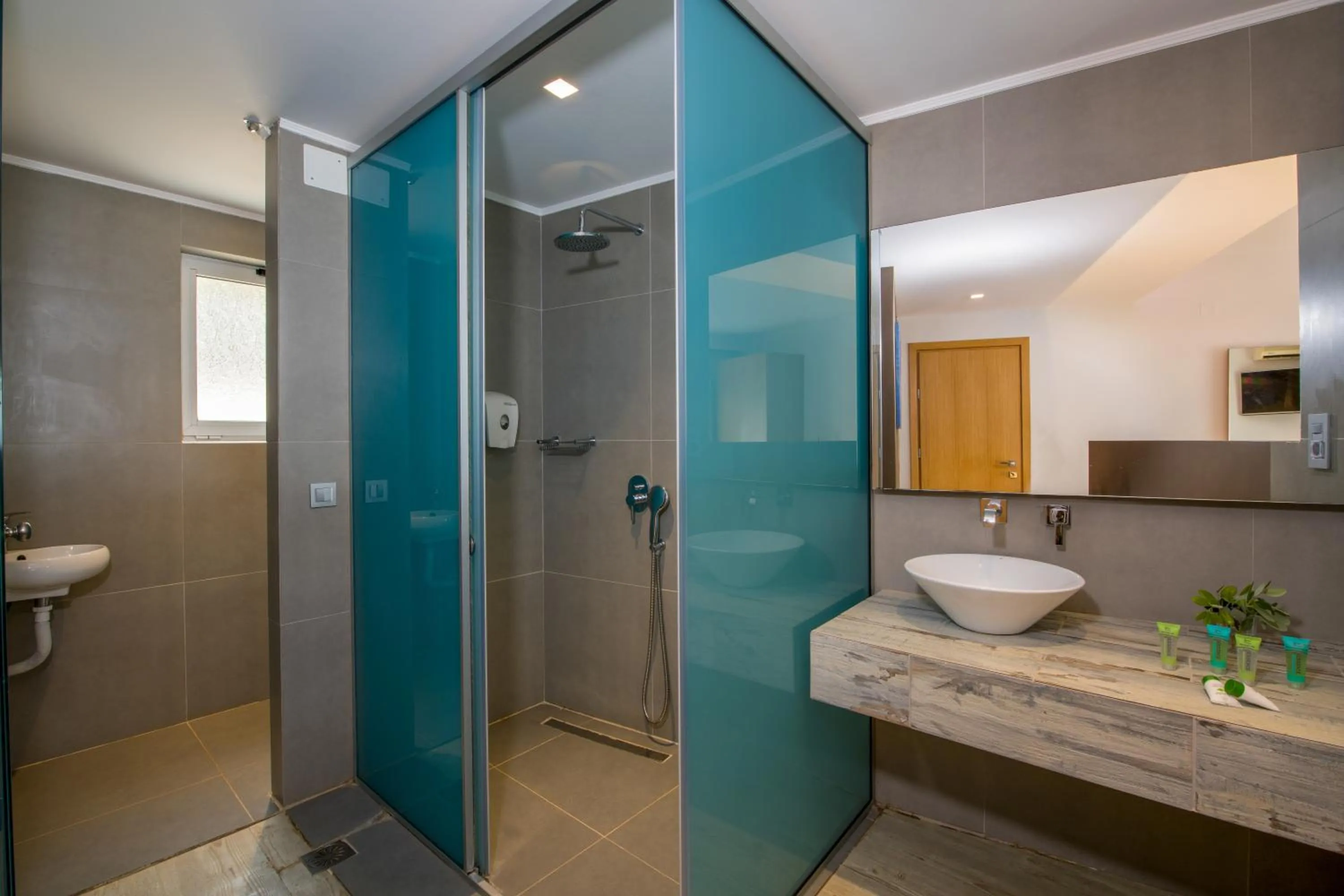 Bathroom in Balos Beach