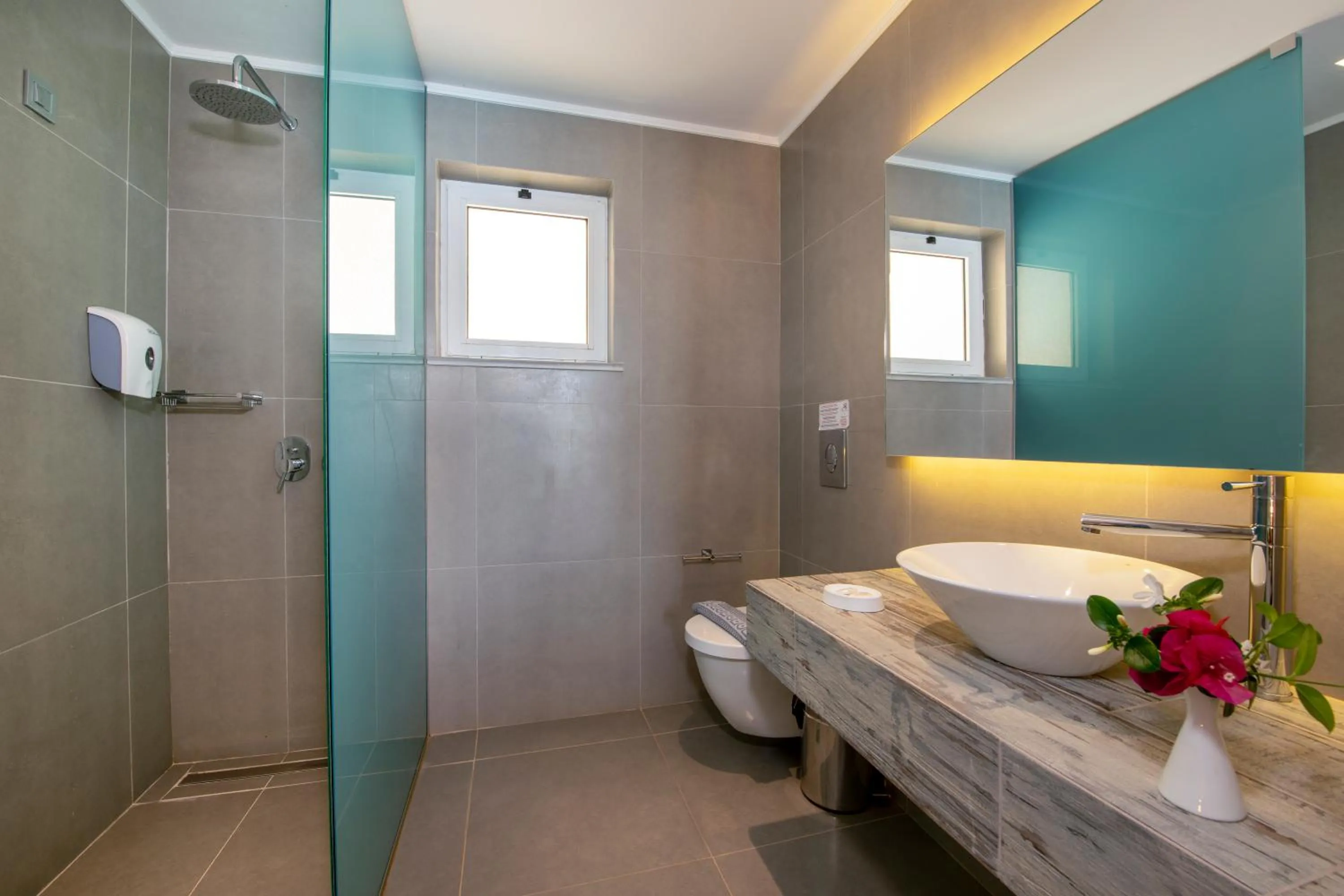 Bathroom in Balos Beach