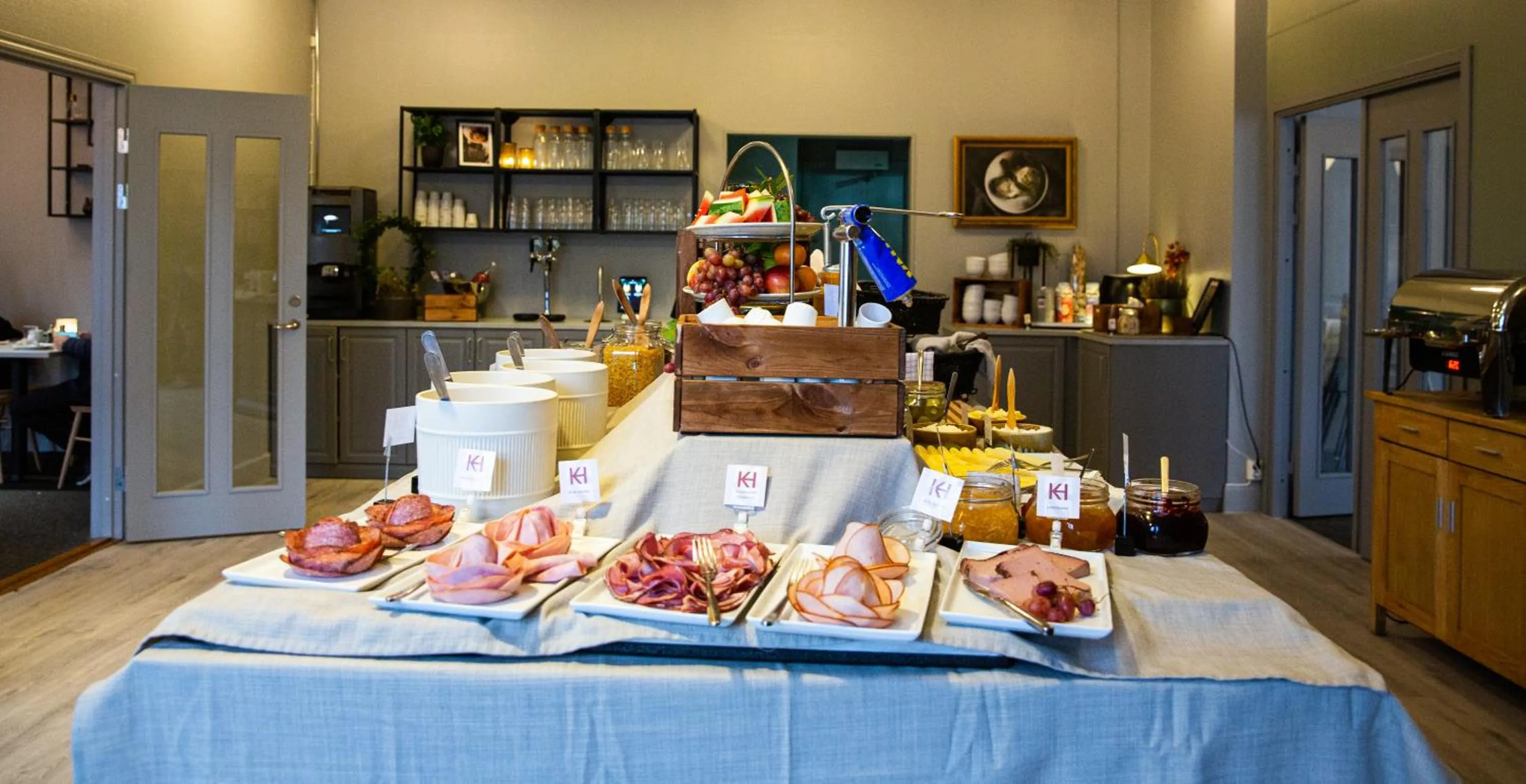 Breakfast in Karlskoga Hotell & Konferens