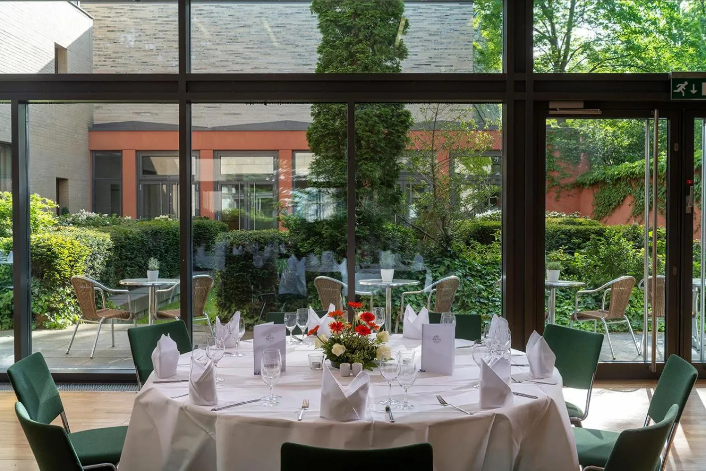 Banquet/Function facilities in Hotel Aquino Berlin