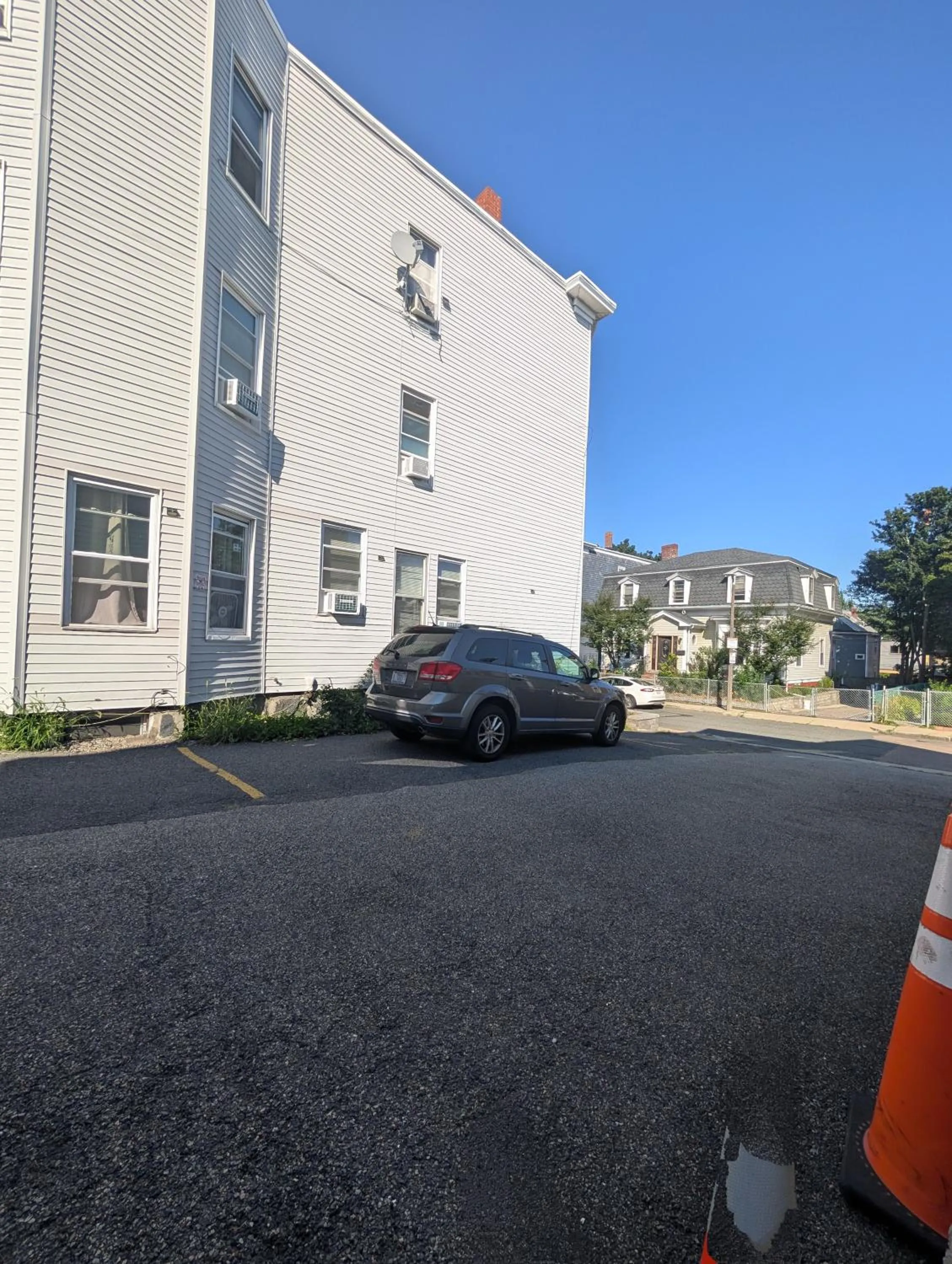 Parking in Boston Homestel
