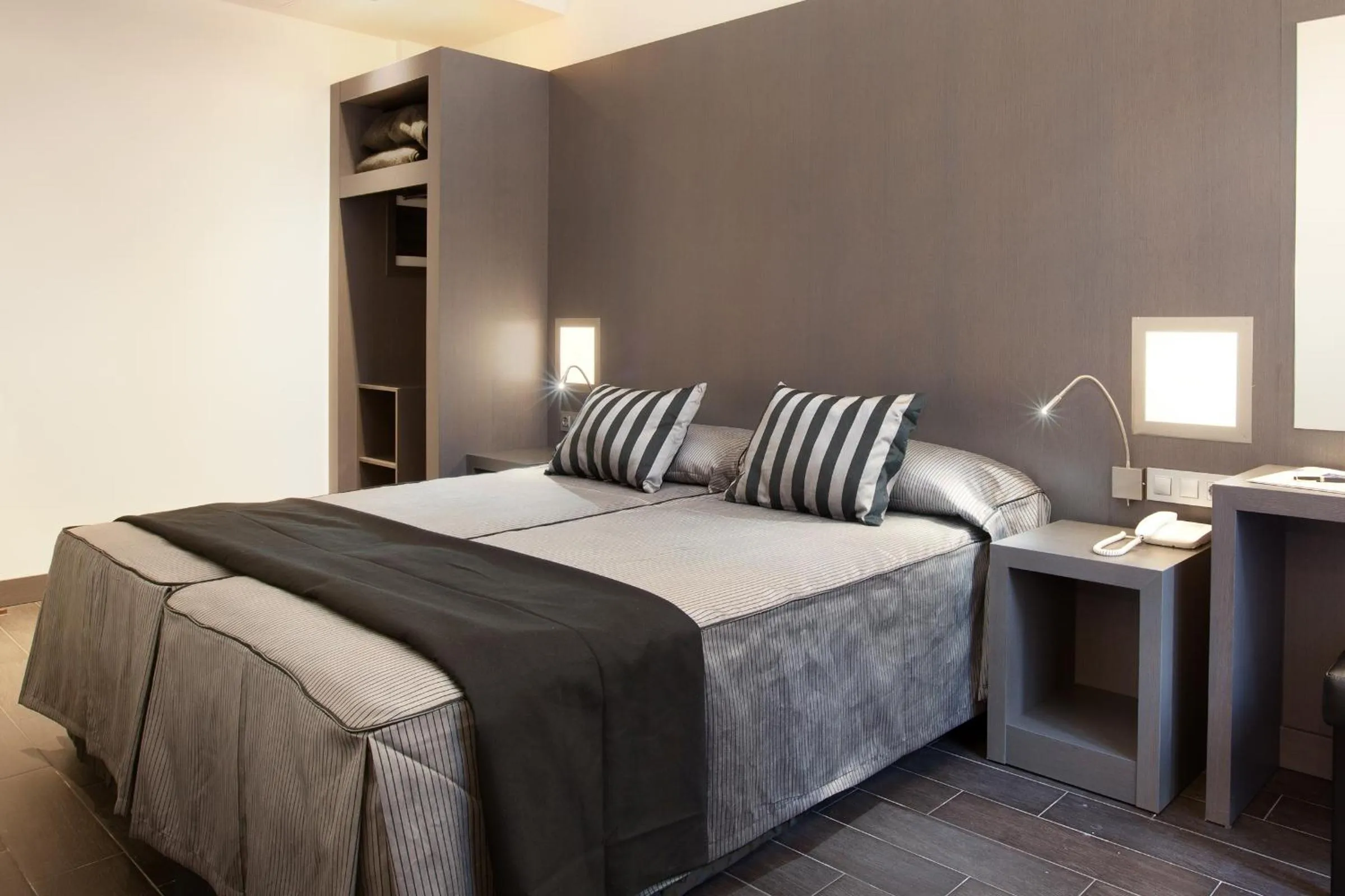 Bed in Dalia Ramblas