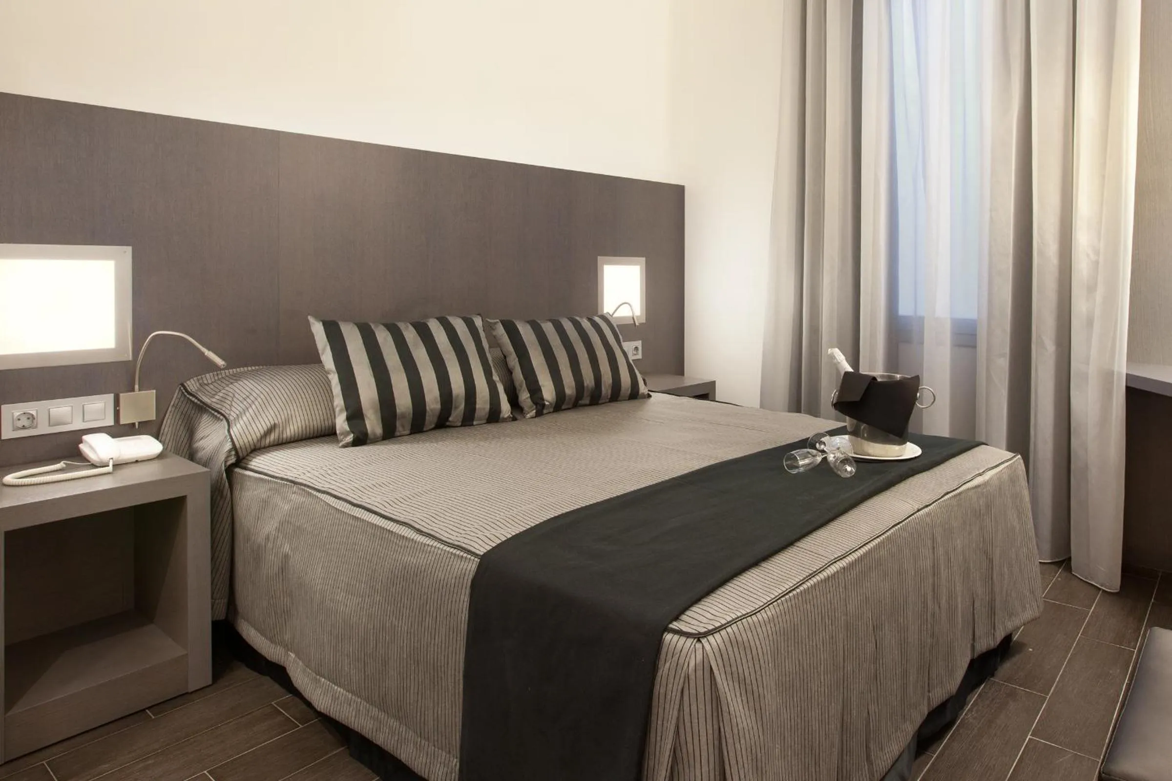 Bed in Dalia Ramblas