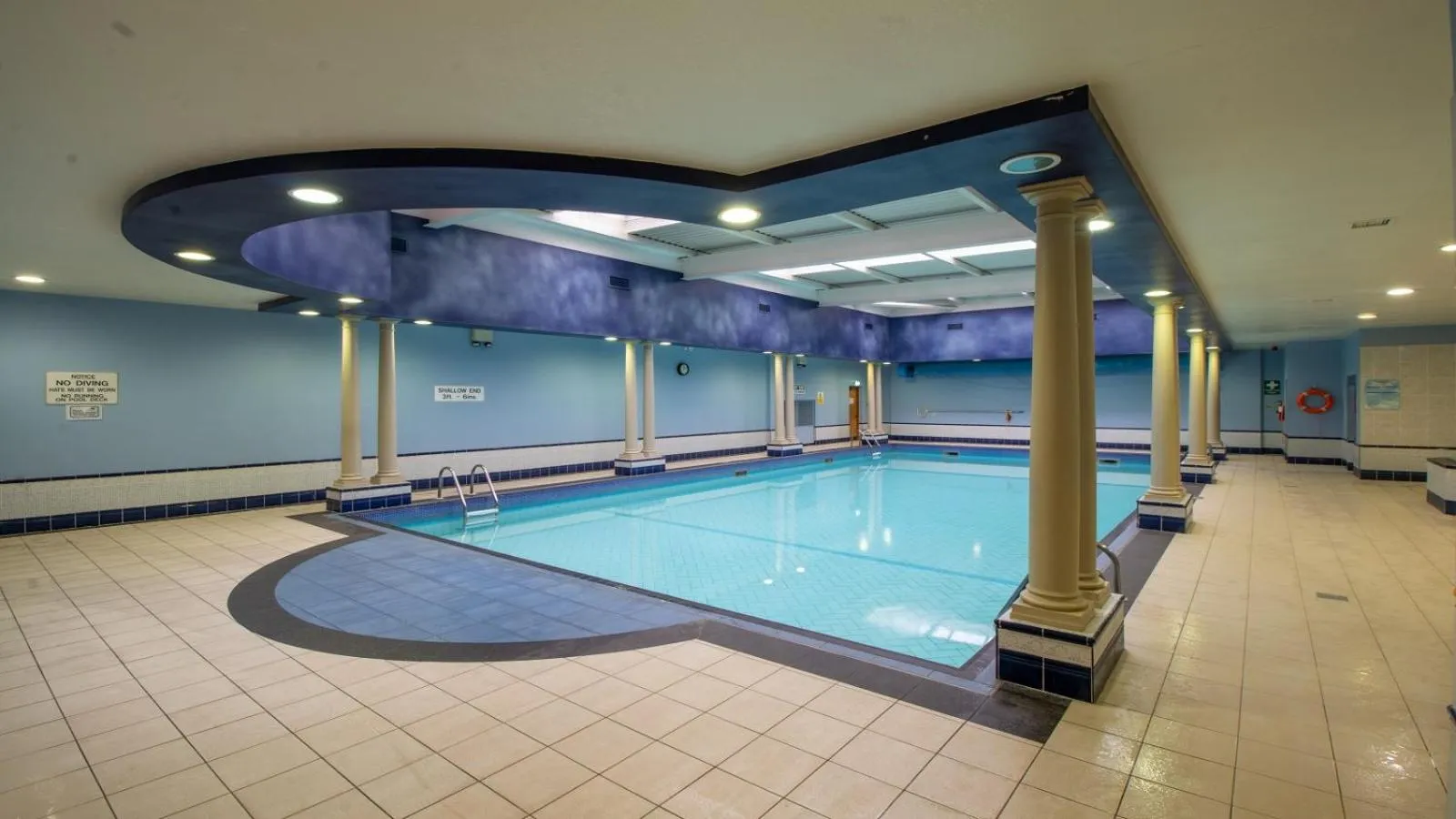 Swimming pool in Brandon Hotel Conference & Leisure Centre
