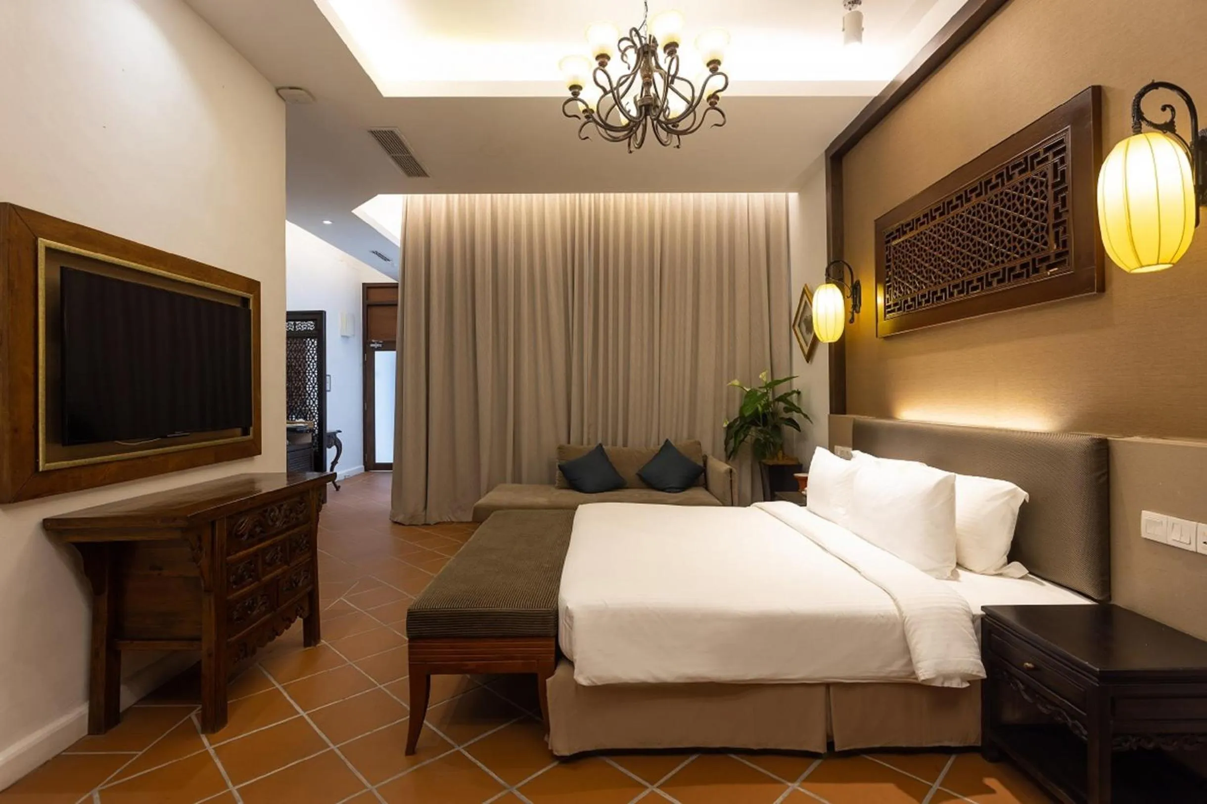 Bedroom, Bed in Hotel Puri Melaka