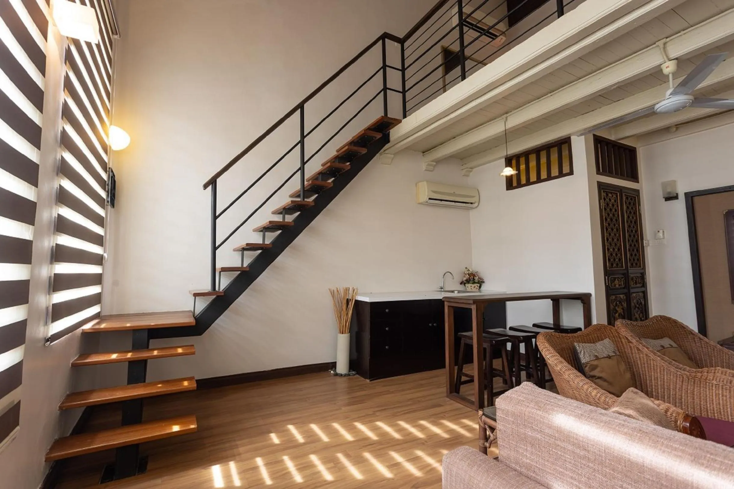 Living room in Hotel Puri Melaka